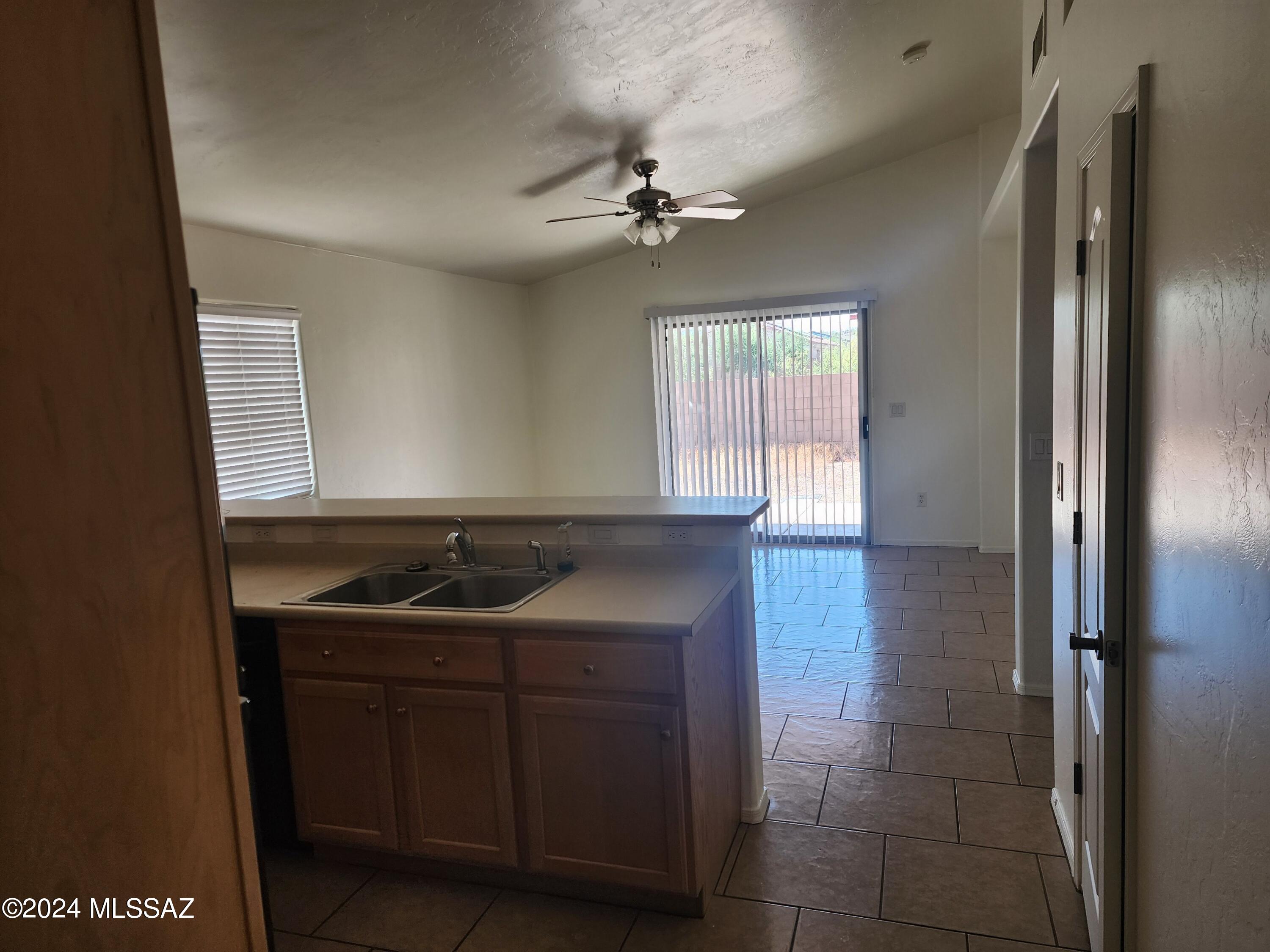 Silverbell Trails (1-42) - Residential Lease