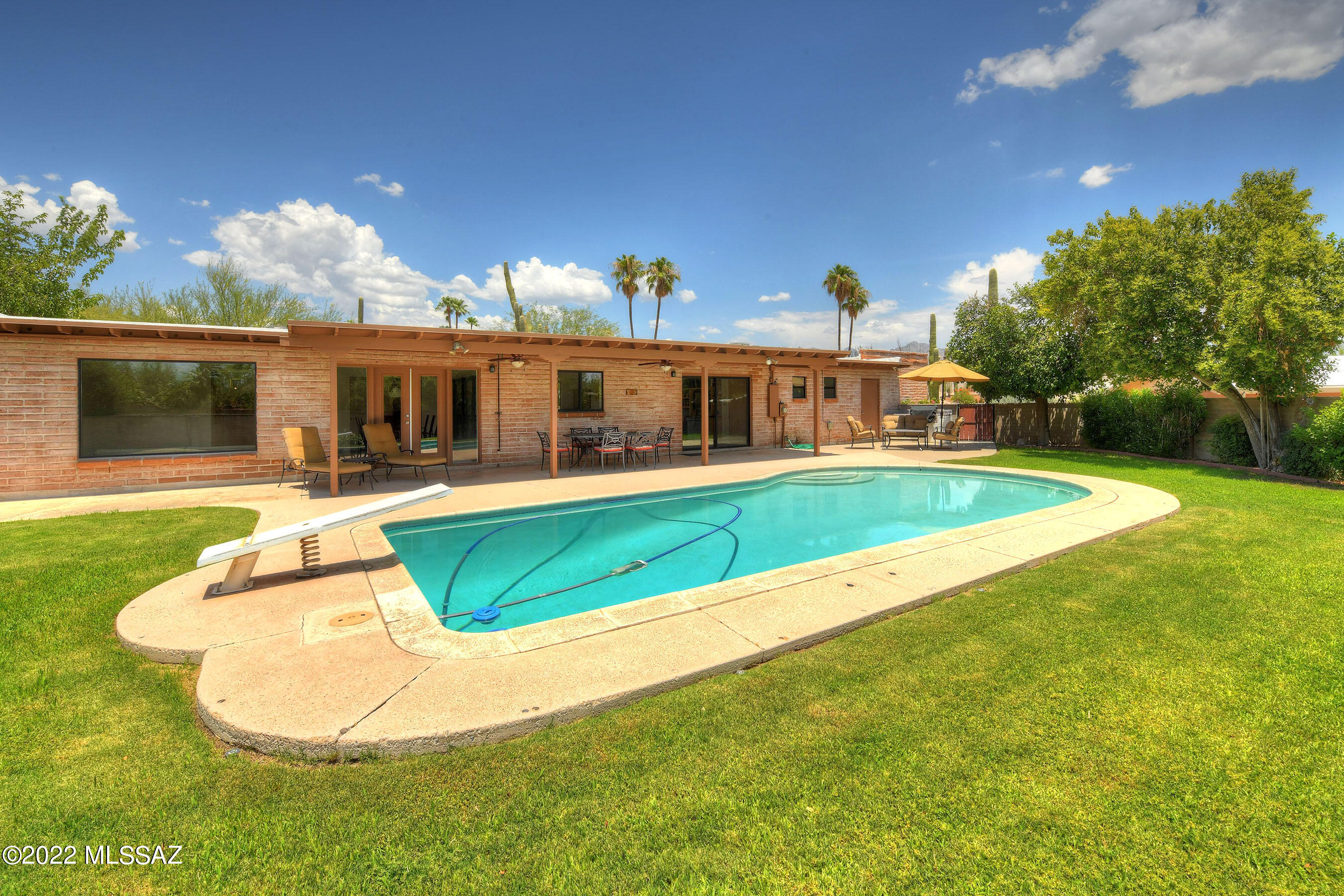 Sabino Vista NO. 4 (1-31) - Residential