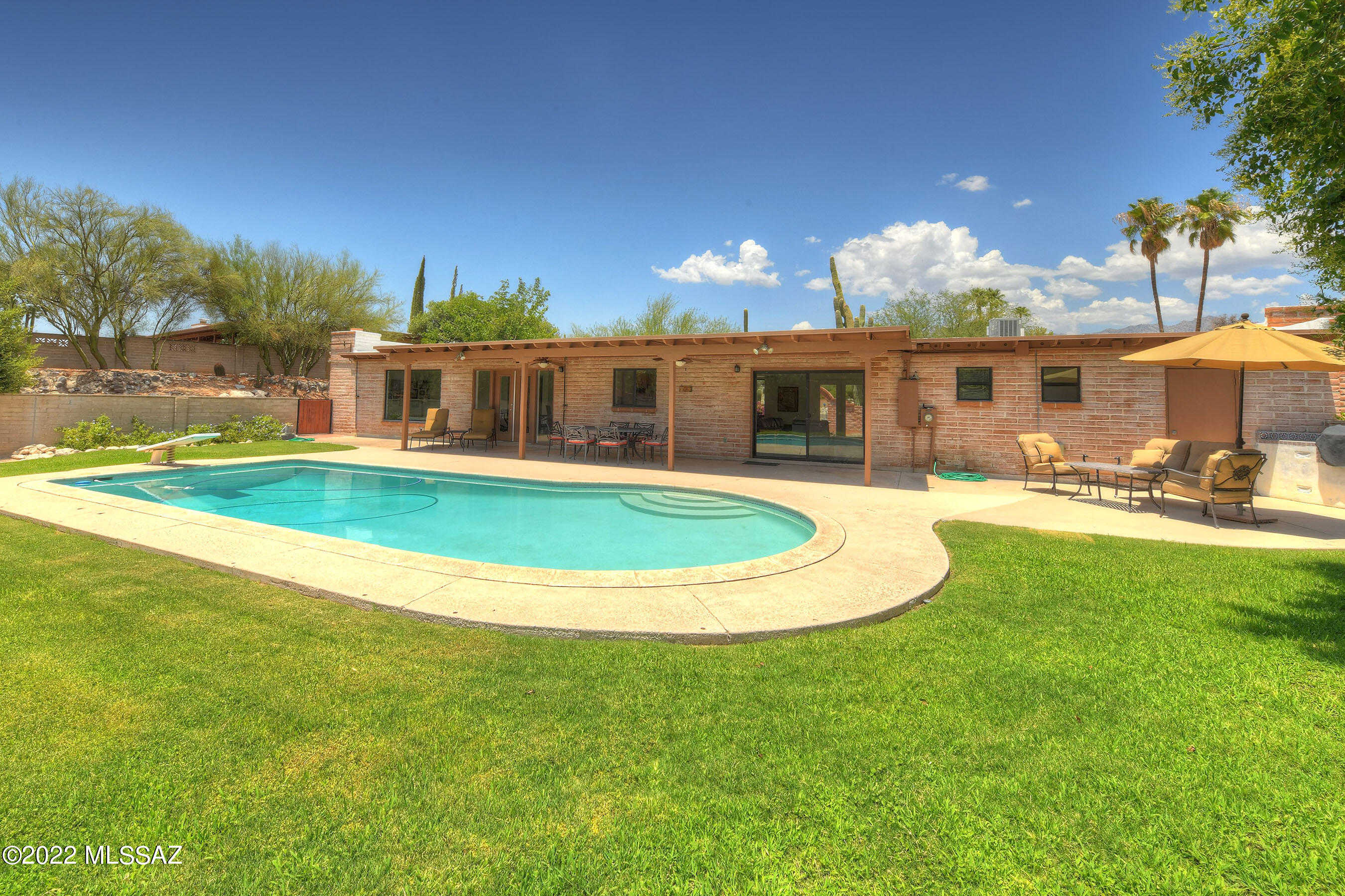 Sabino Vista NO. 4 (1-31) - Residential