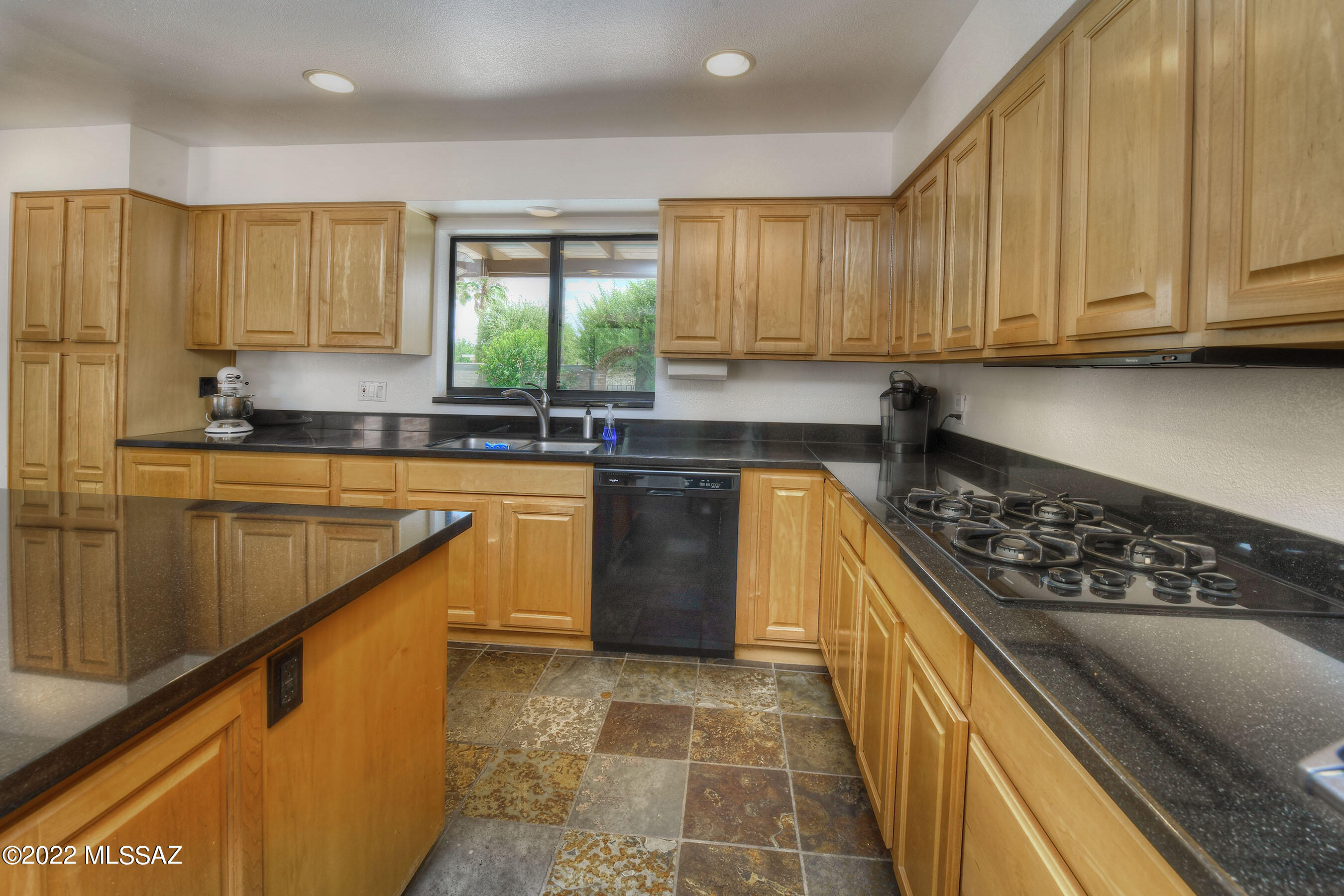 Sabino Vista NO. 4 (1-31) - Residential