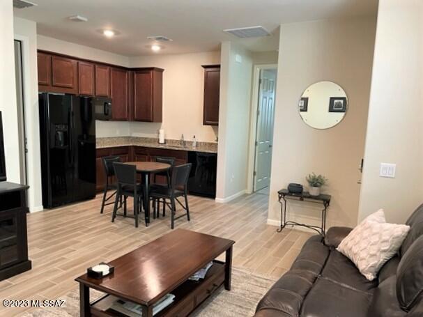 The Vistas At Rincon Knolls SQ20152600506 - Residential