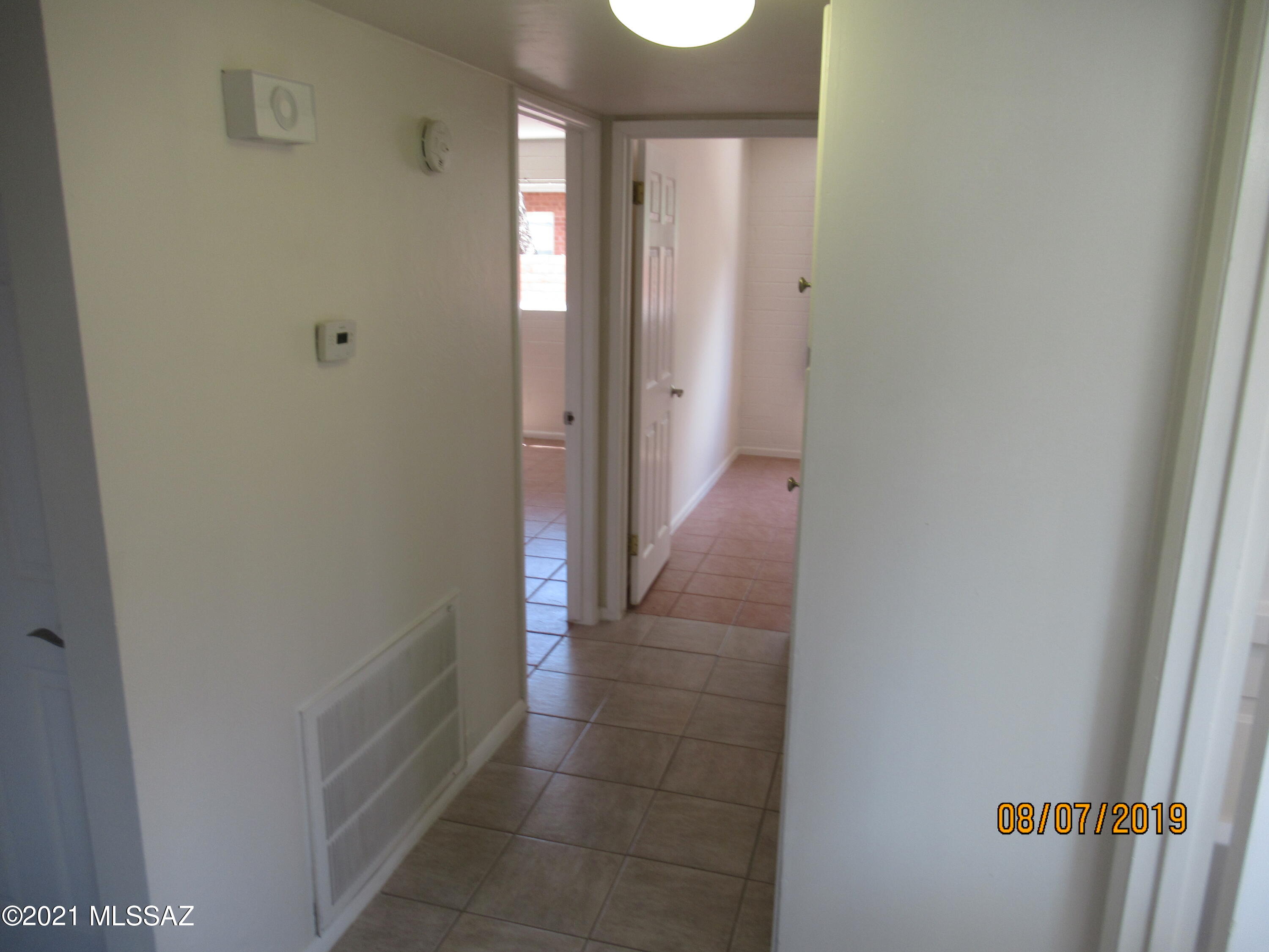 El Montevideo Estates - Residential Lease