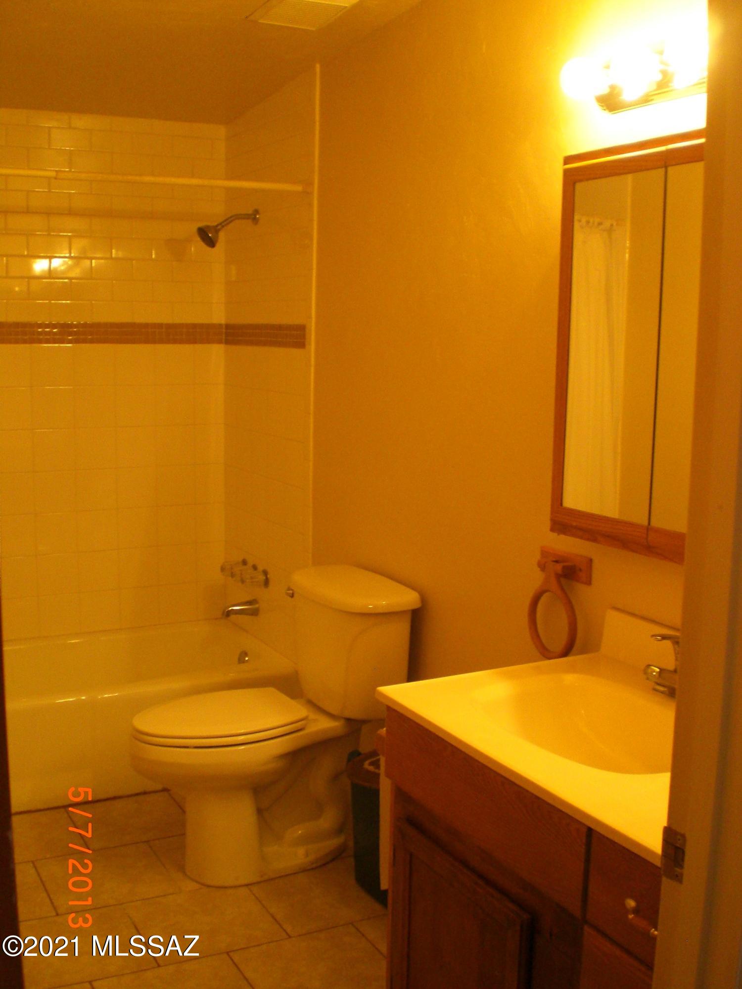 Verde Meadows - Residential Lease