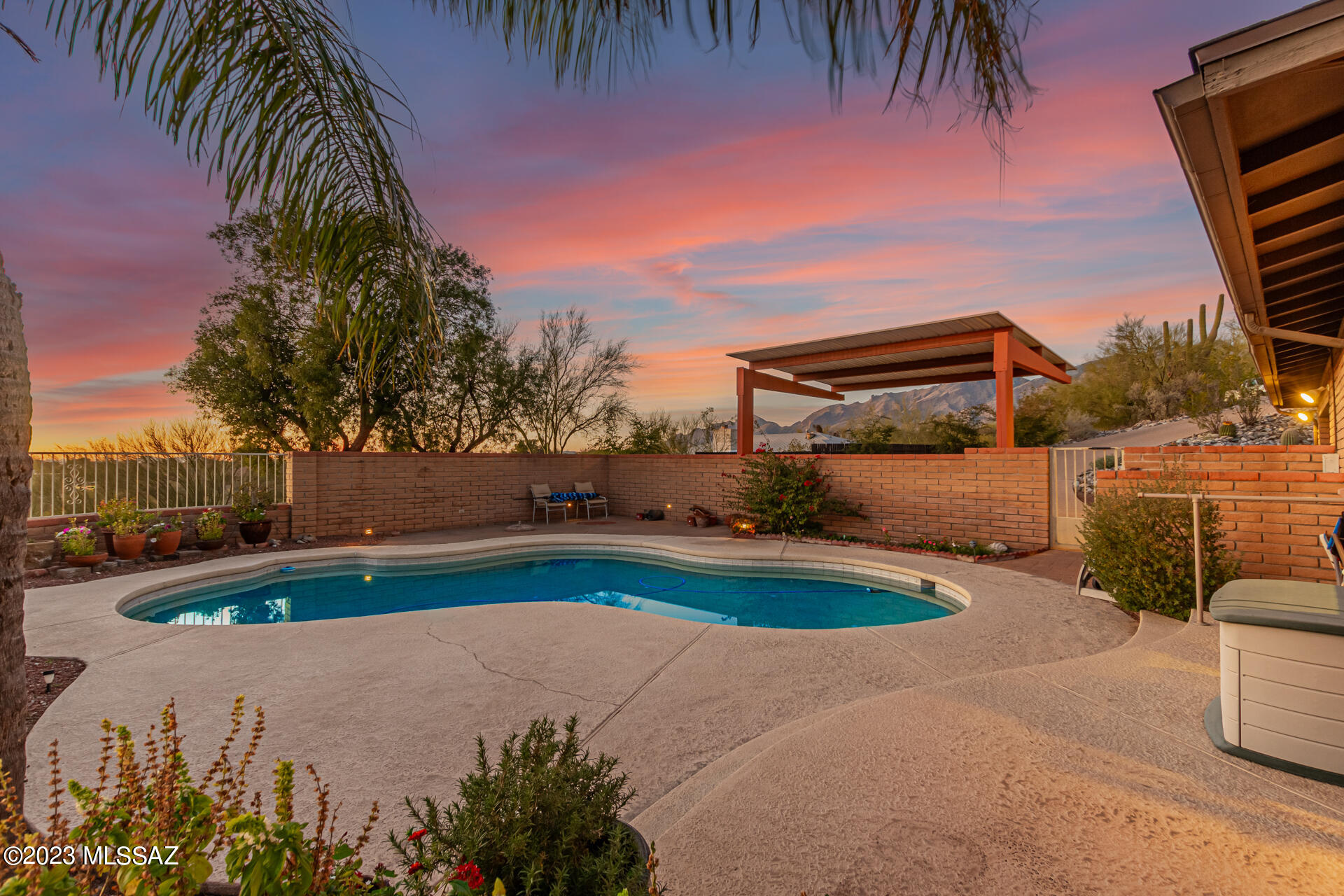 Heatherwood Hills (1-72) - Residential