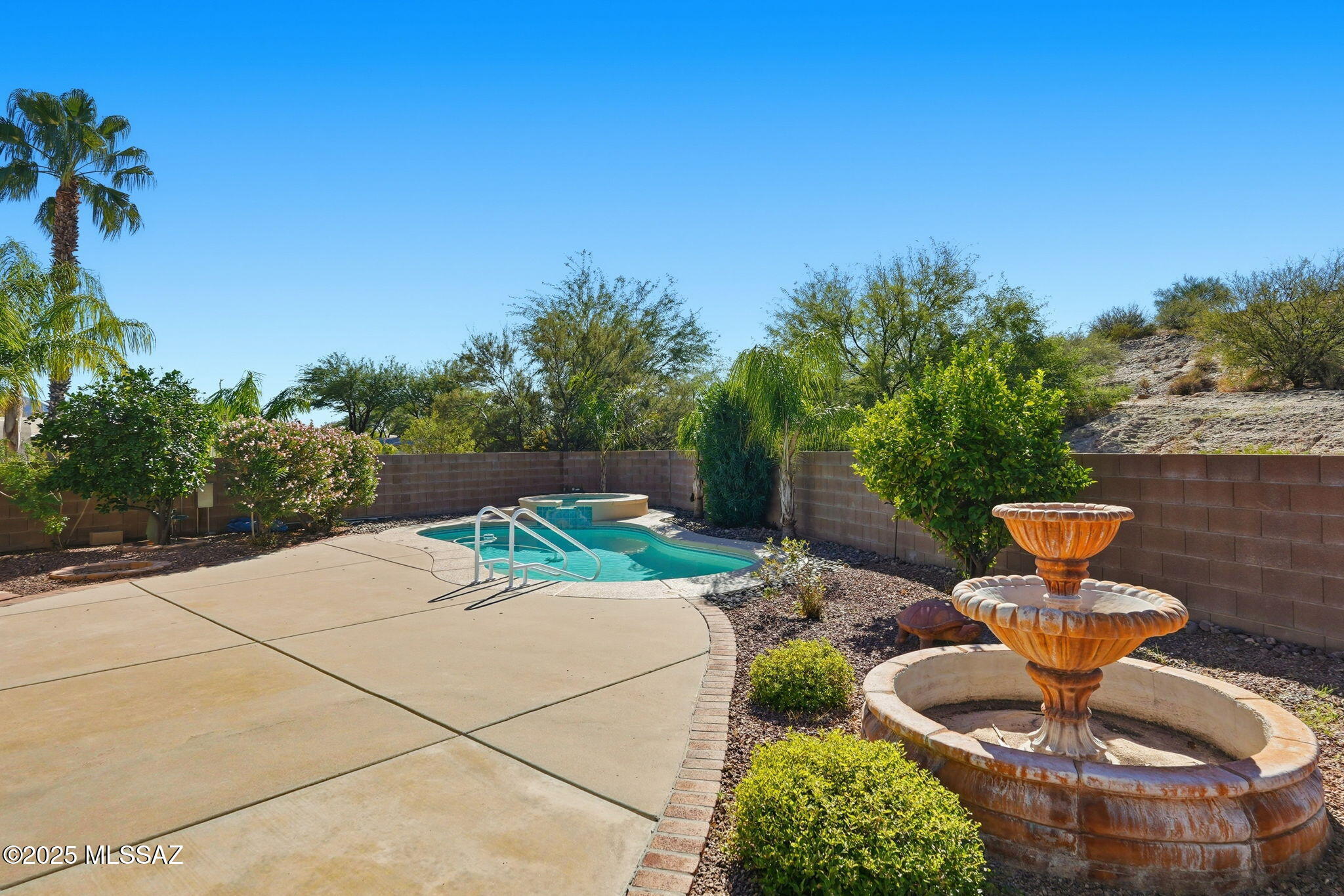 Monterra Knolls (1-169) - Residential