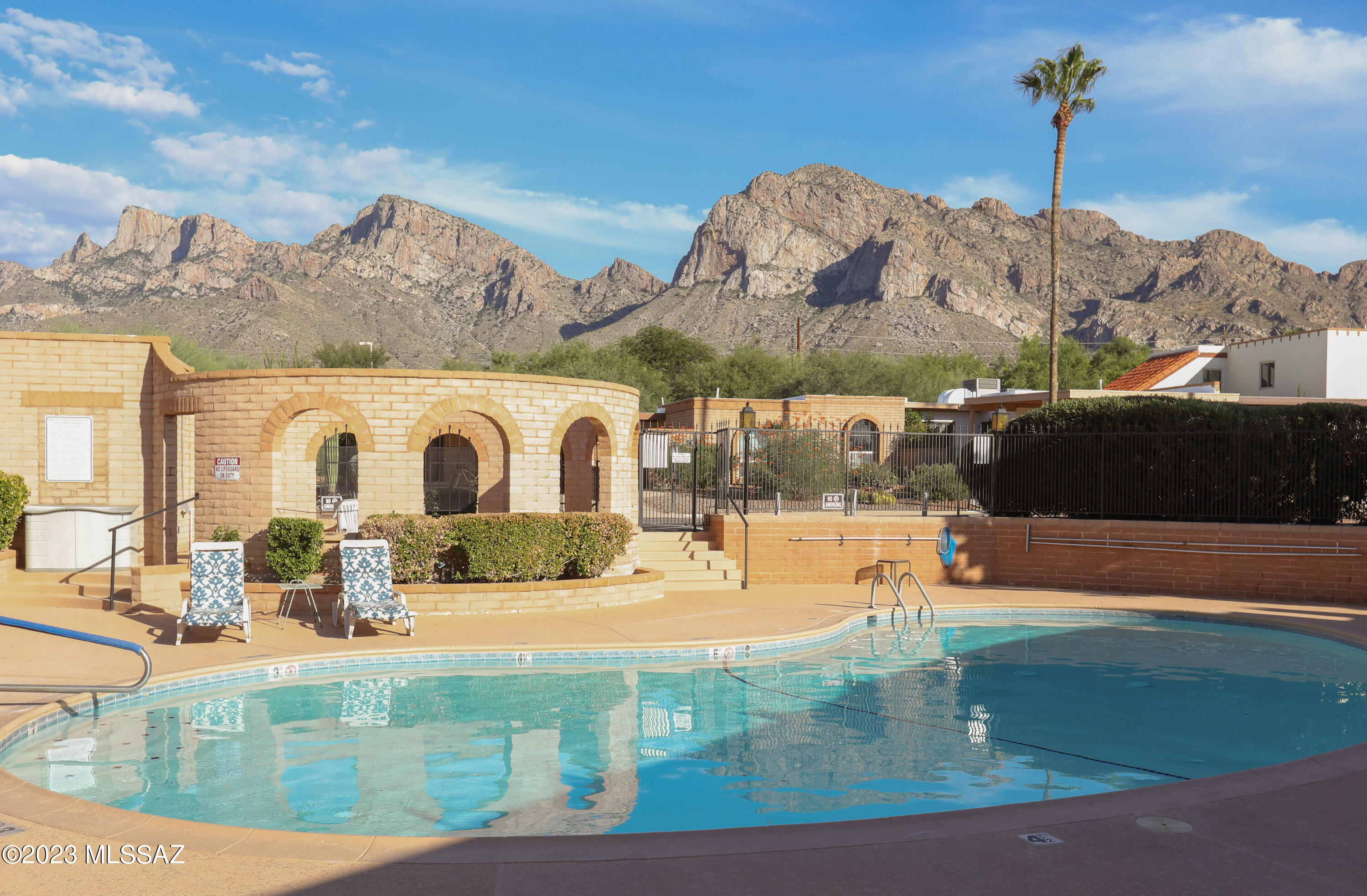 Oro Valley Townhouses (47-52, 58-91) - Residential