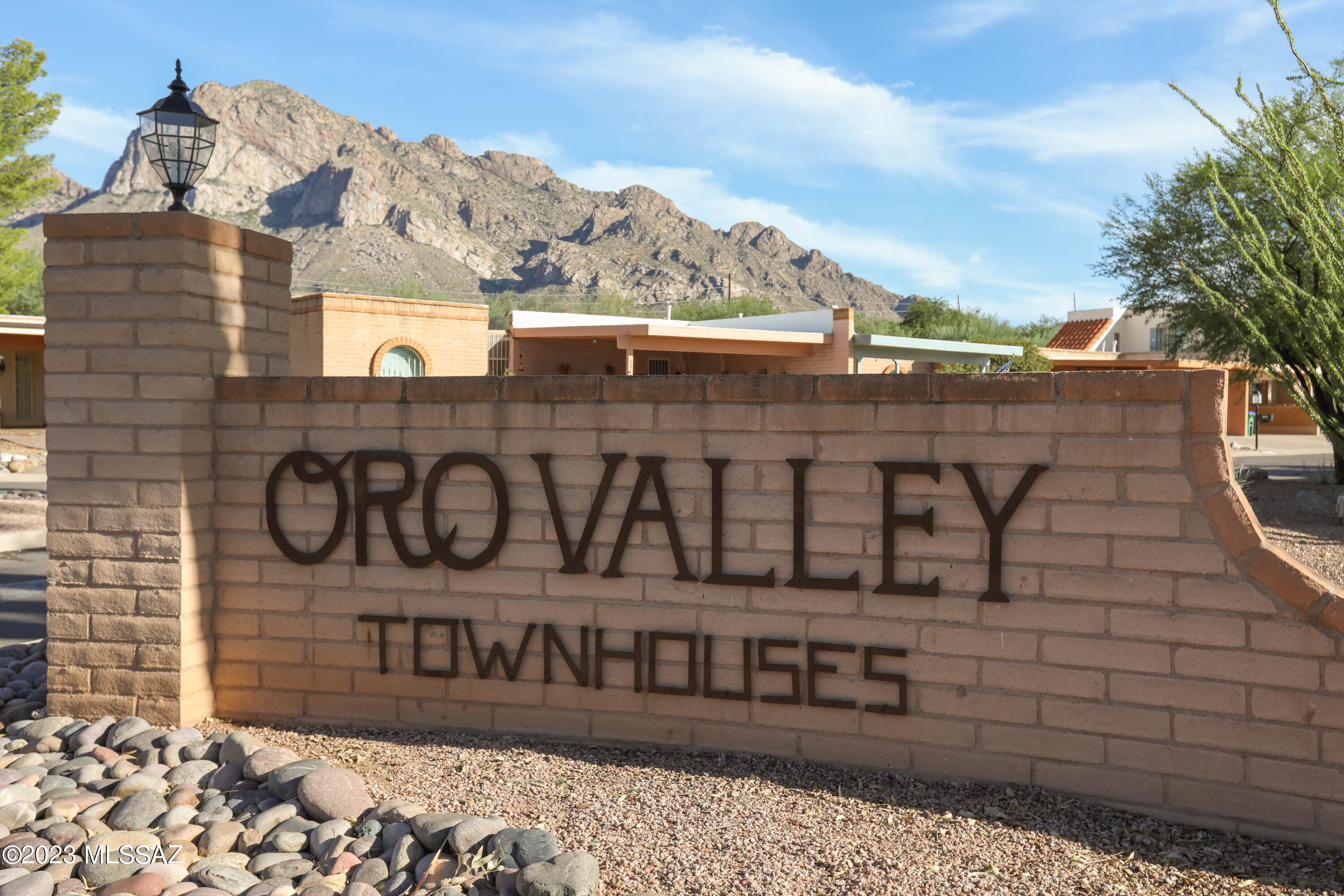 Oro Valley Townhouses (47-52, 58-91) - Residential