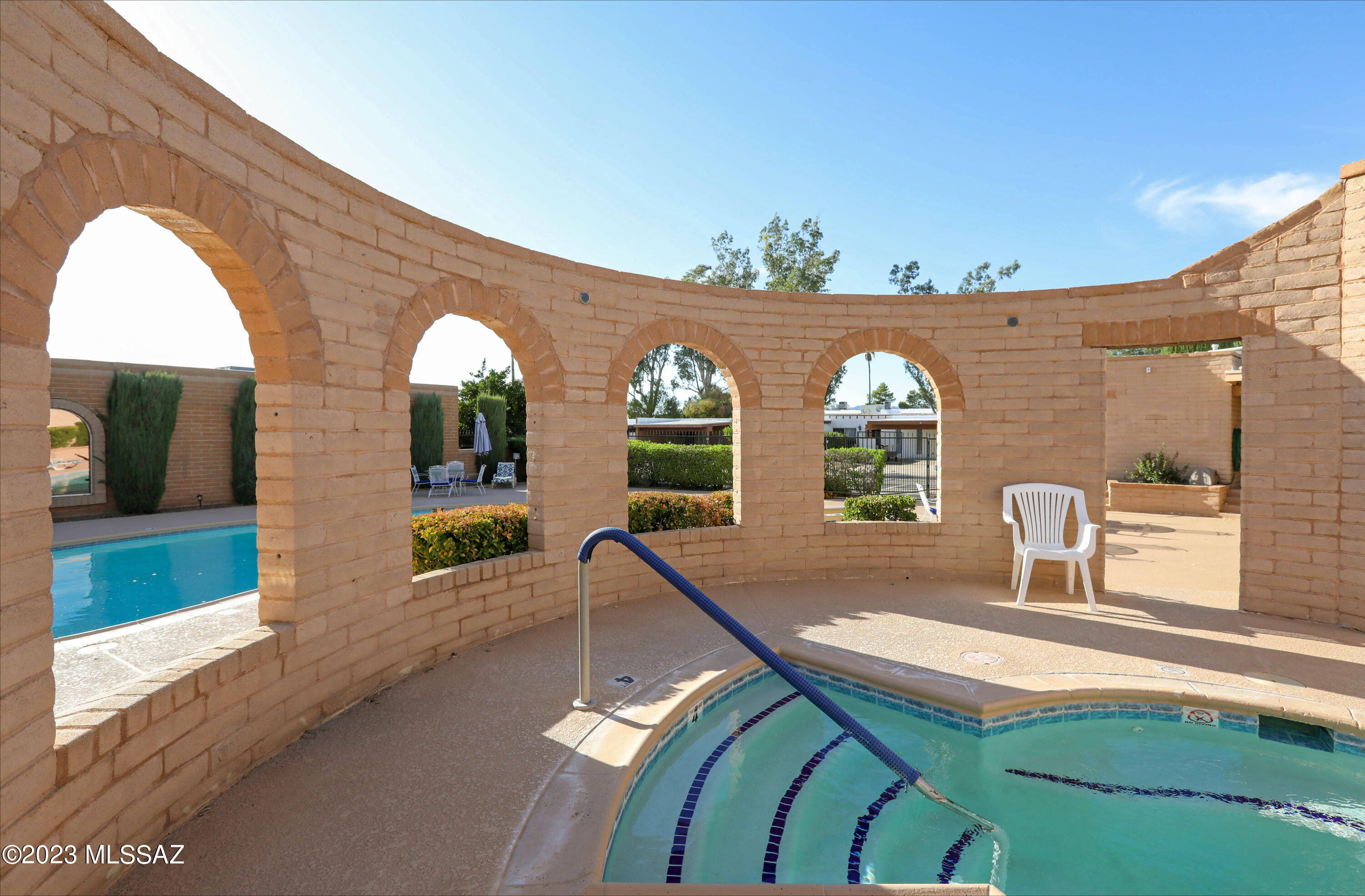 Oro Valley Townhouses (47-52, 58-91) - Residential