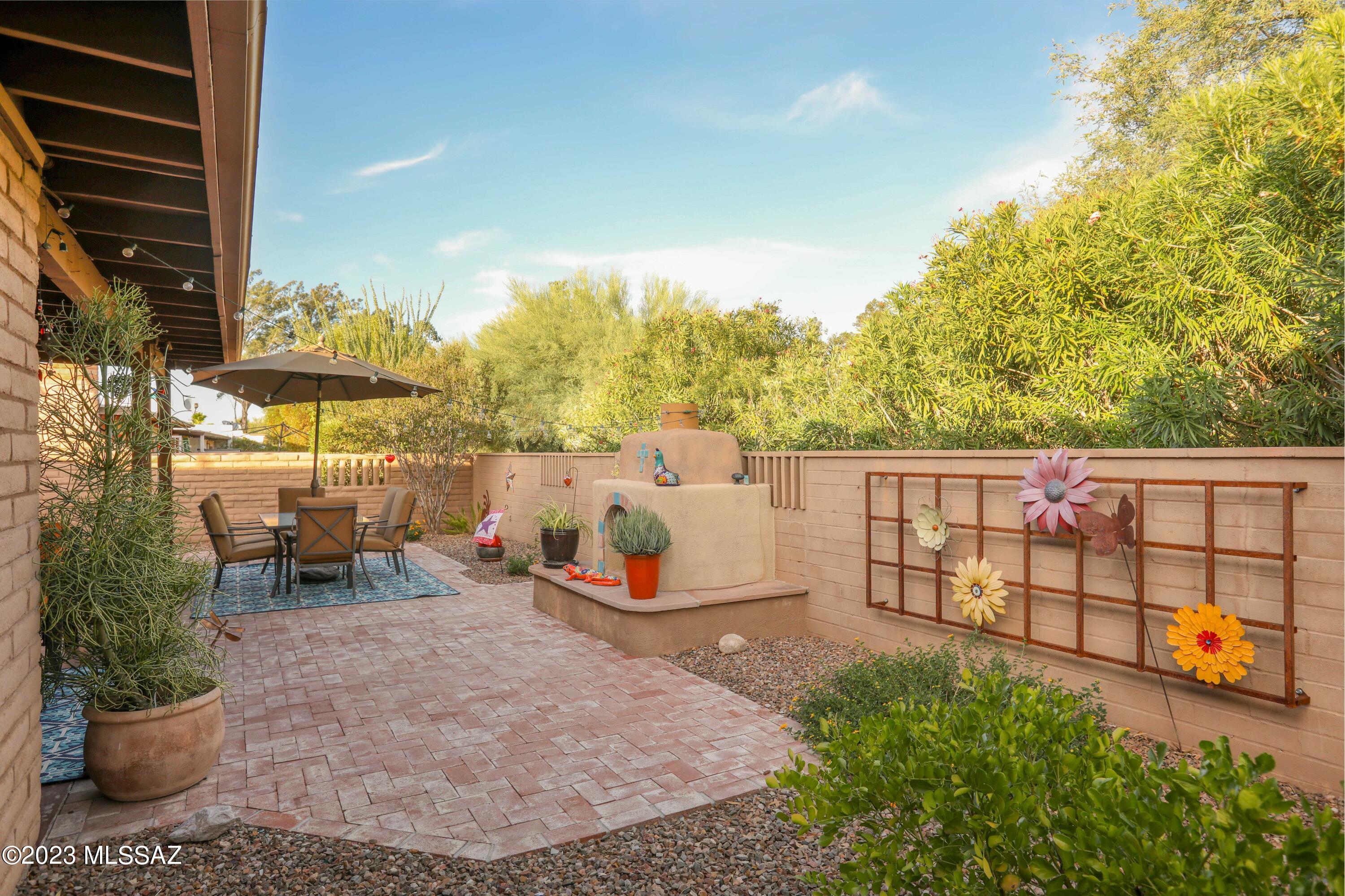 Oro Valley Townhouses (47-52, 58-91) - Residential