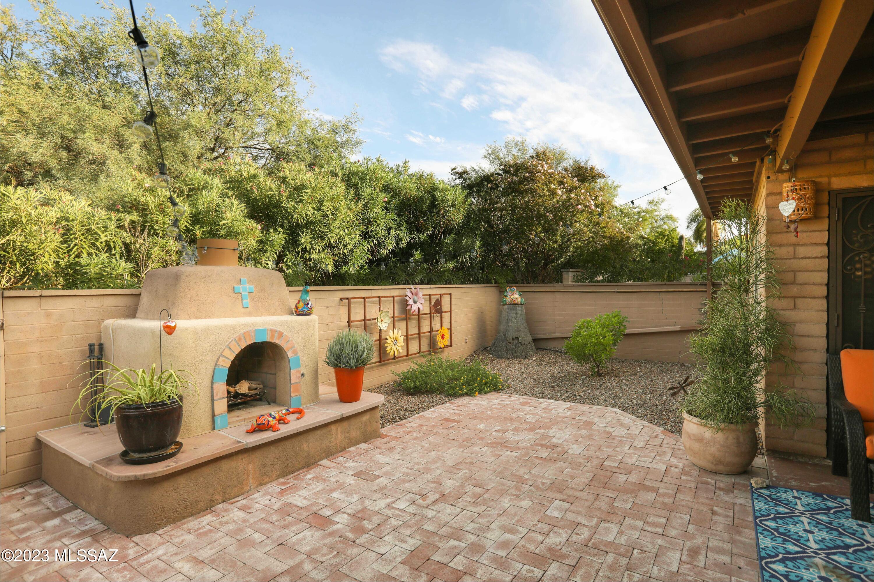 Oro Valley Townhouses (47-52, 58-91) - Residential