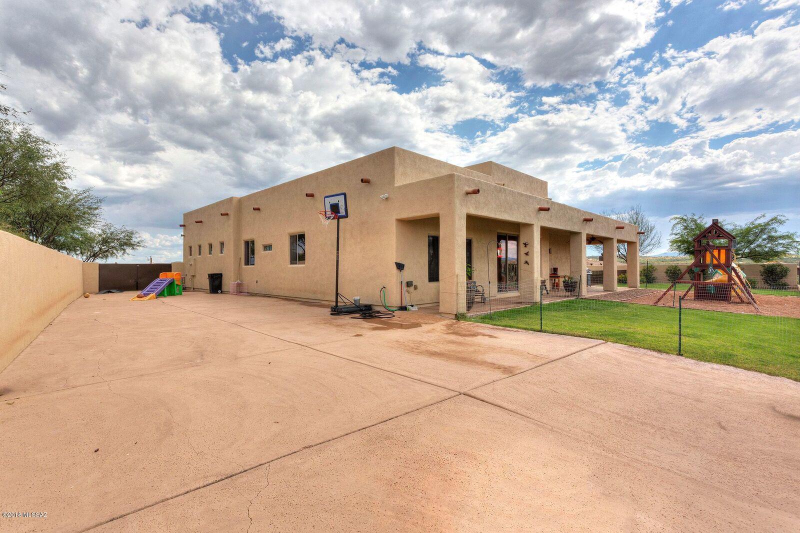 Rio Rico Ranchettes 12 - Residential