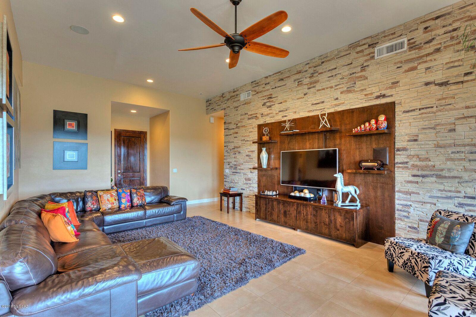 Rio Rico Ranchettes 12 - Residential