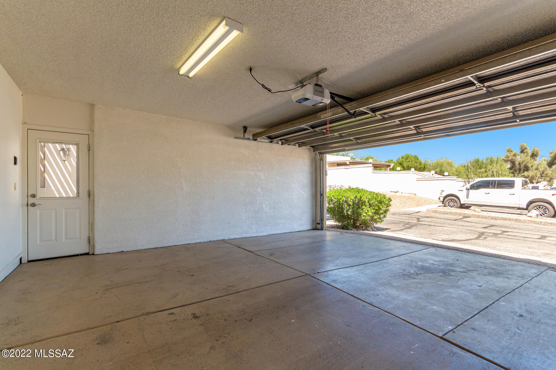 El Dorado Townhomes - Residential