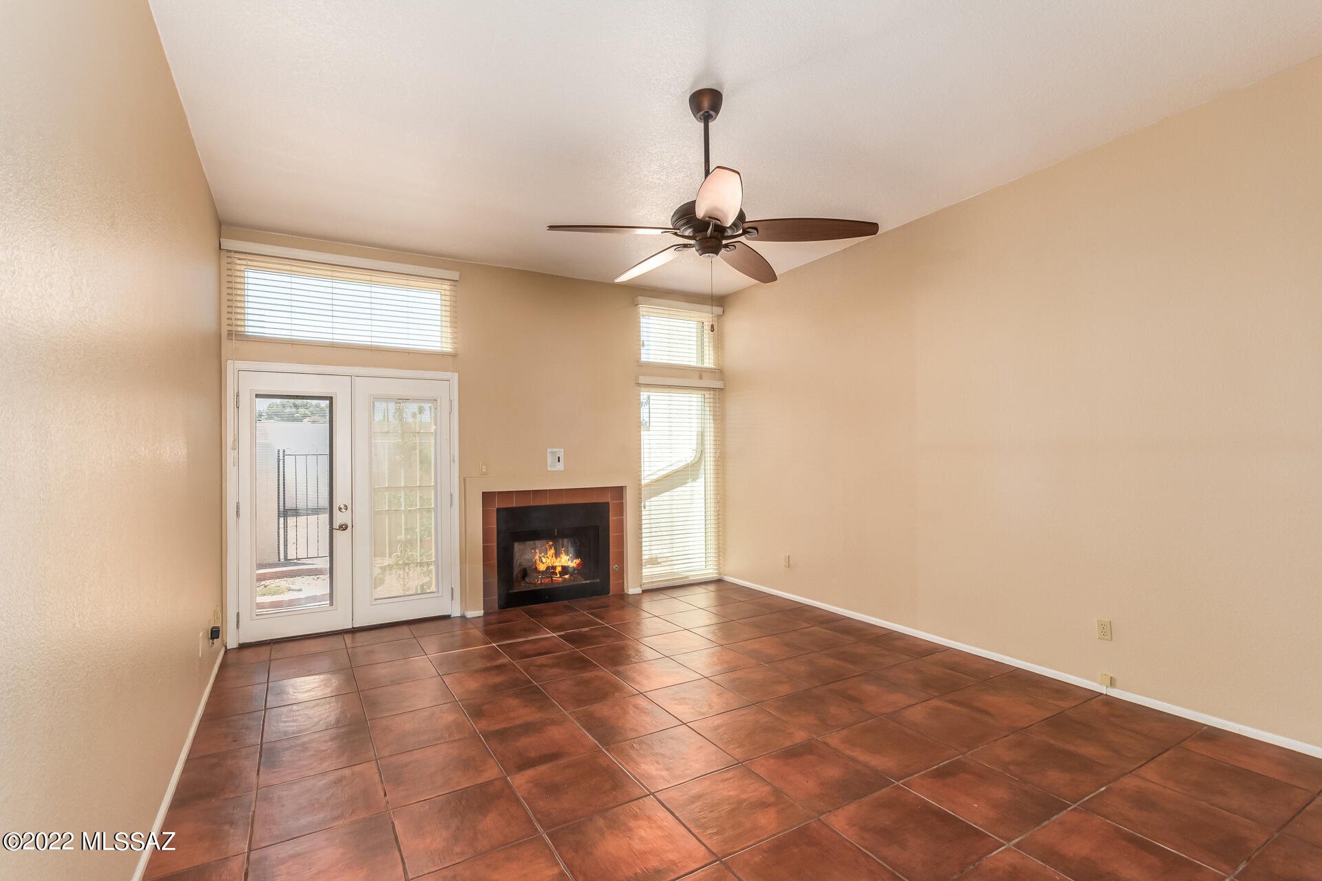 El Dorado Townhomes - Residential
