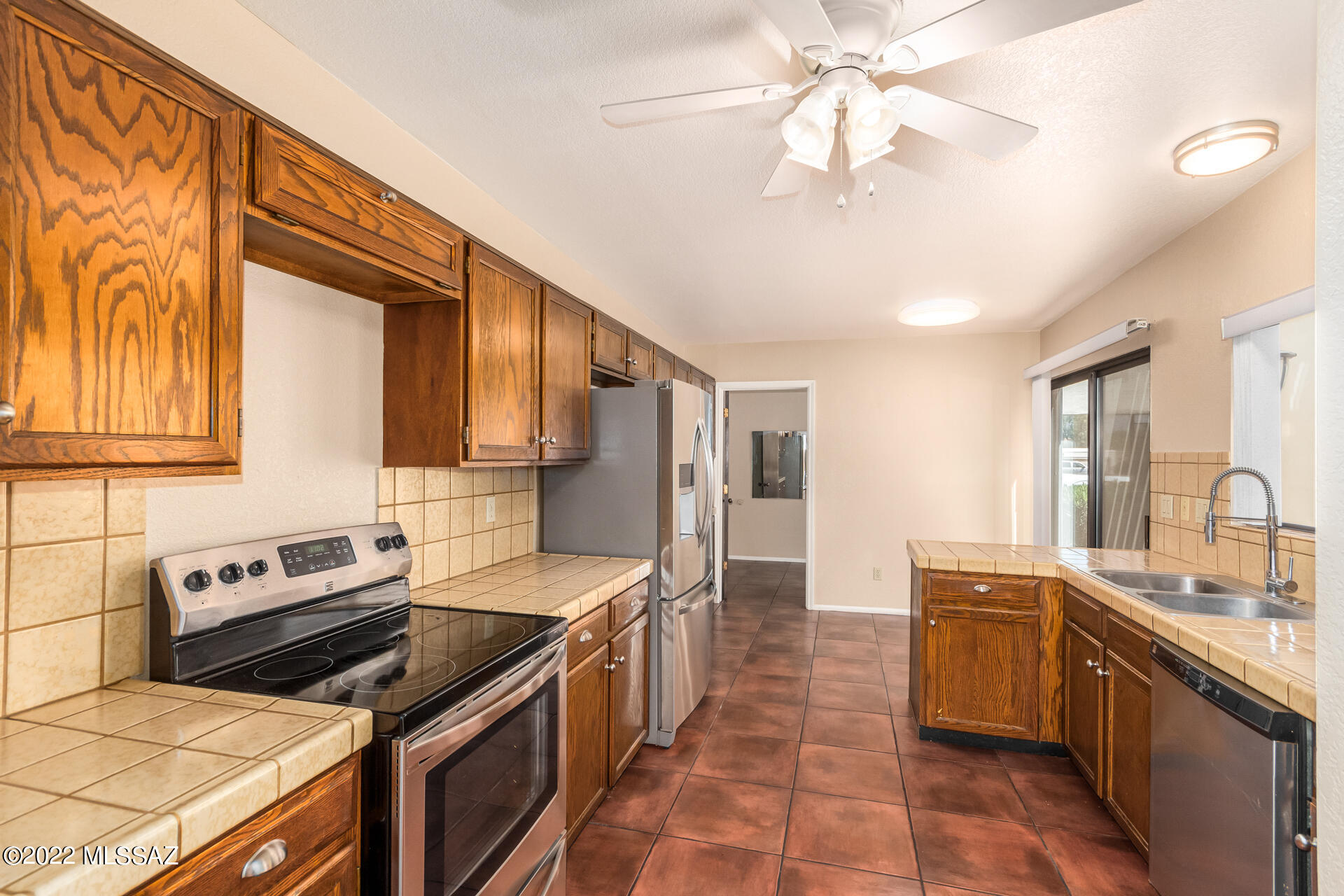 El Dorado Townhomes - Residential