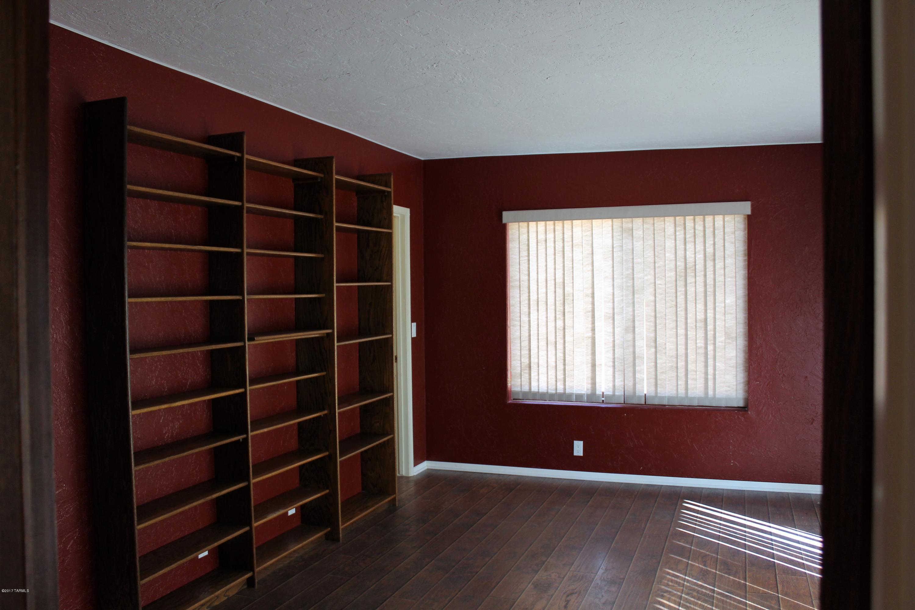 Tanuri Hills (1-102) - Residential