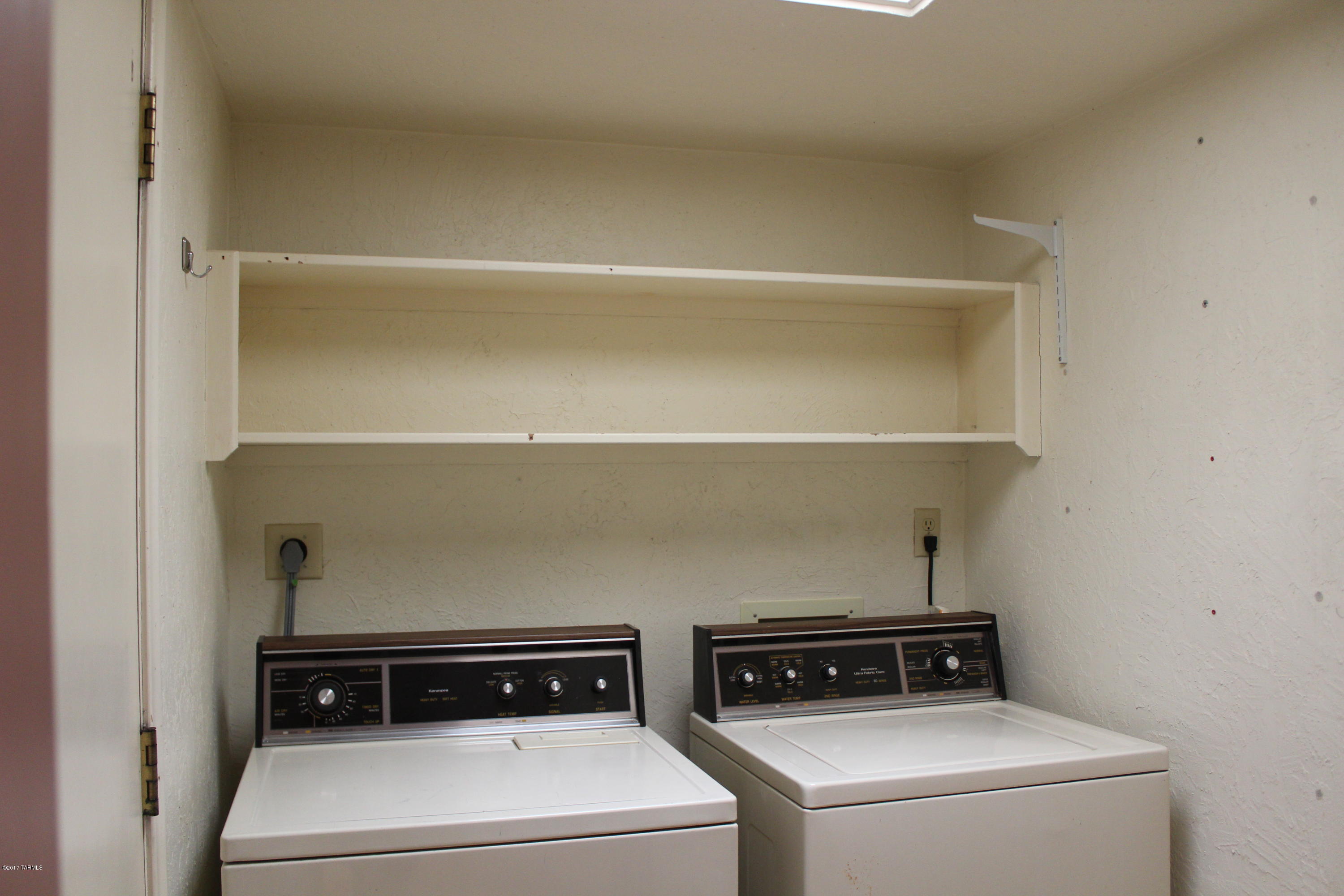 Tanuri Hills (1-102) - Residential