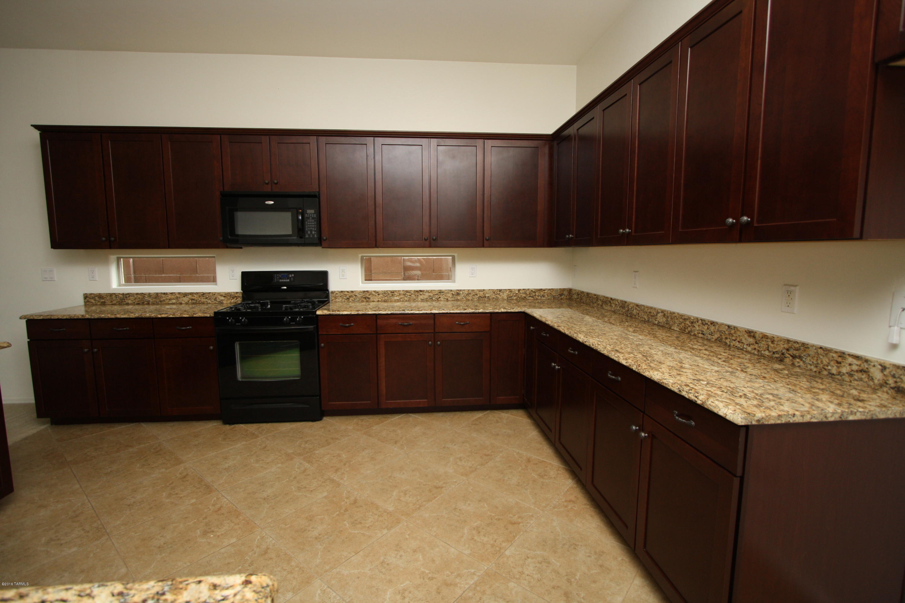 Preserve II at Dove Mtn (183-305) - Residential Lease