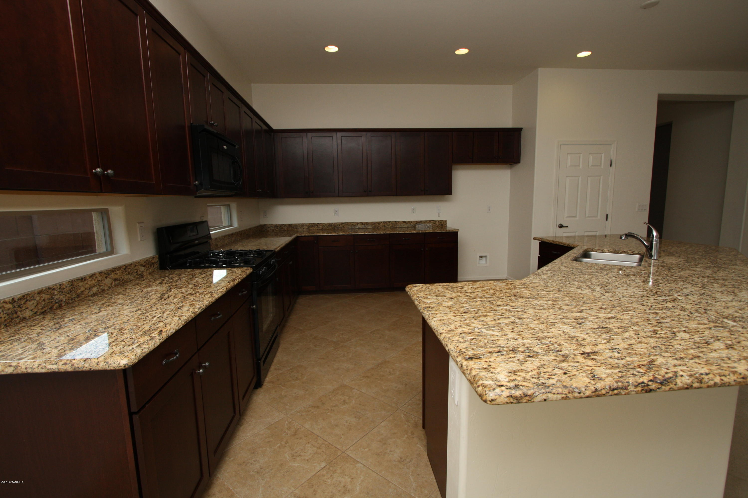 Preserve II at Dove Mtn (183-305) - Residential Lease