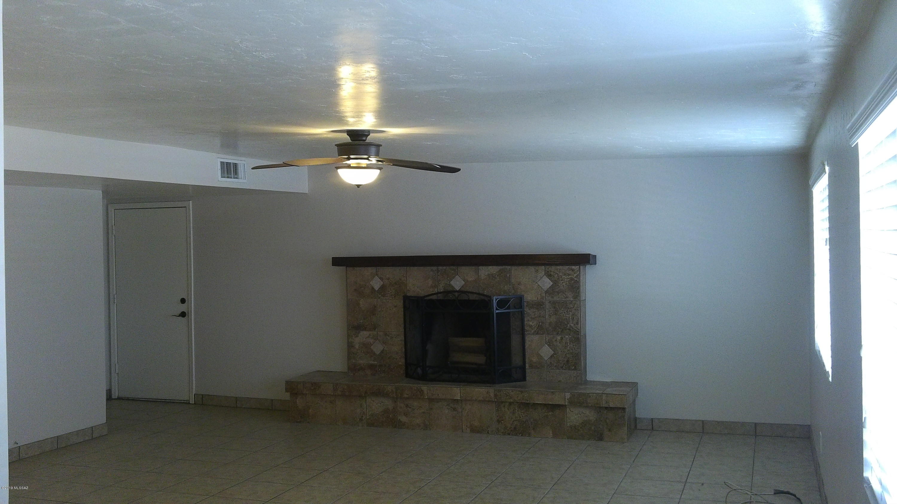 Sahuaro Hill - Residential