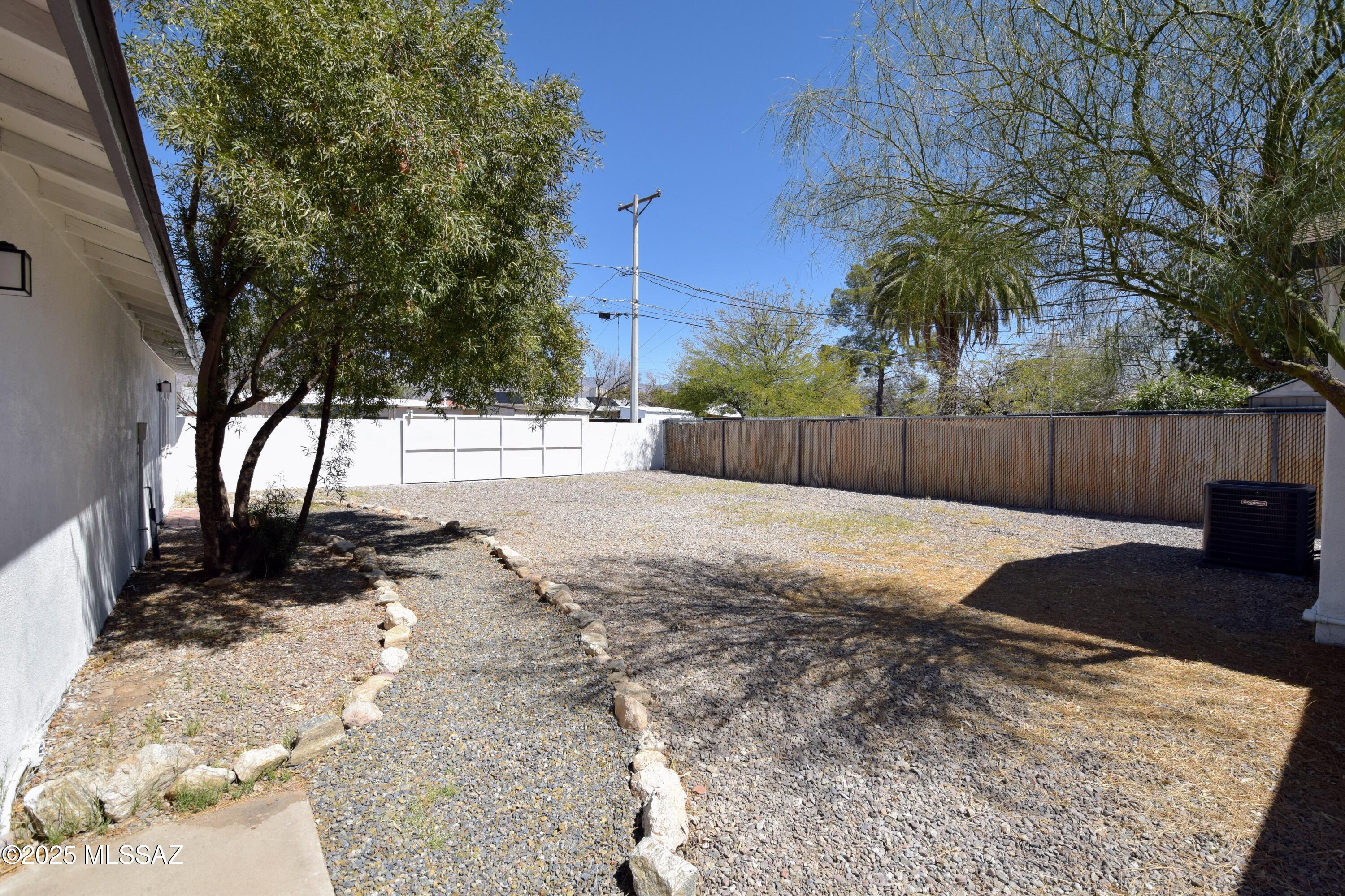 Frontier Village Amended - Residential Lease