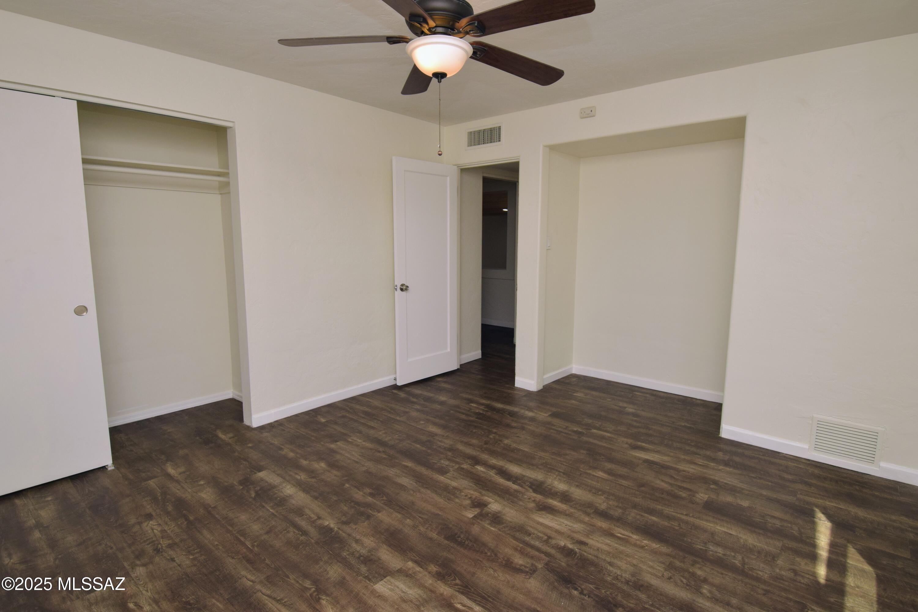 Frontier Village Amended - Residential Lease