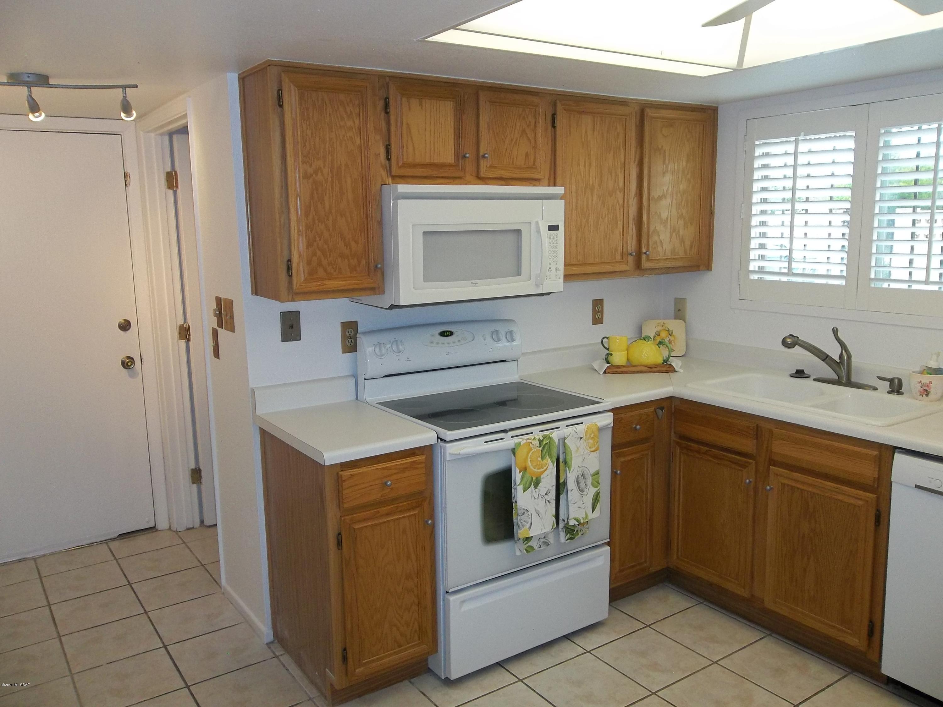 Pueblo De Las Catalinas (1-44) - Residential