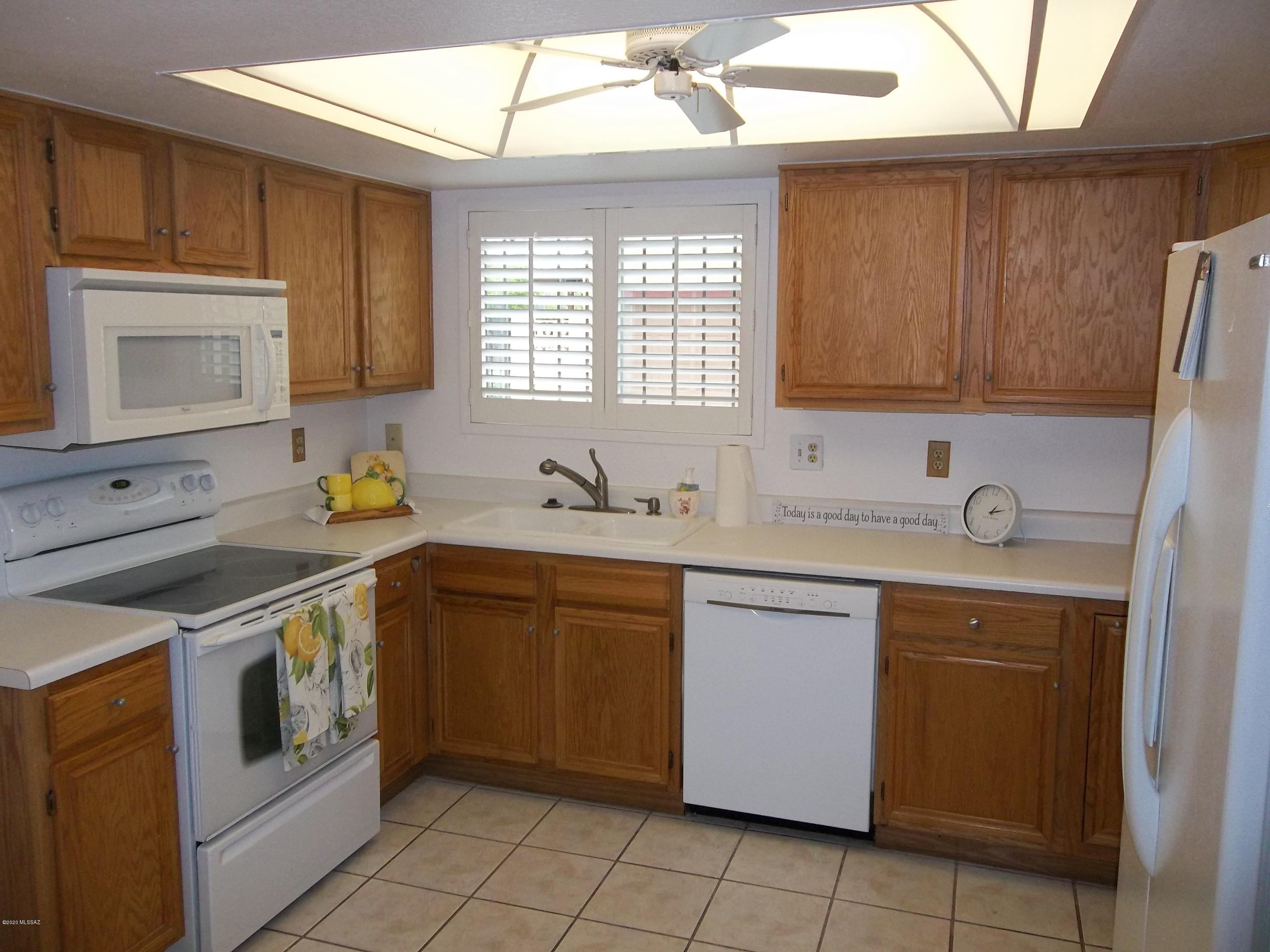 Pueblo De Las Catalinas (1-44) - Residential