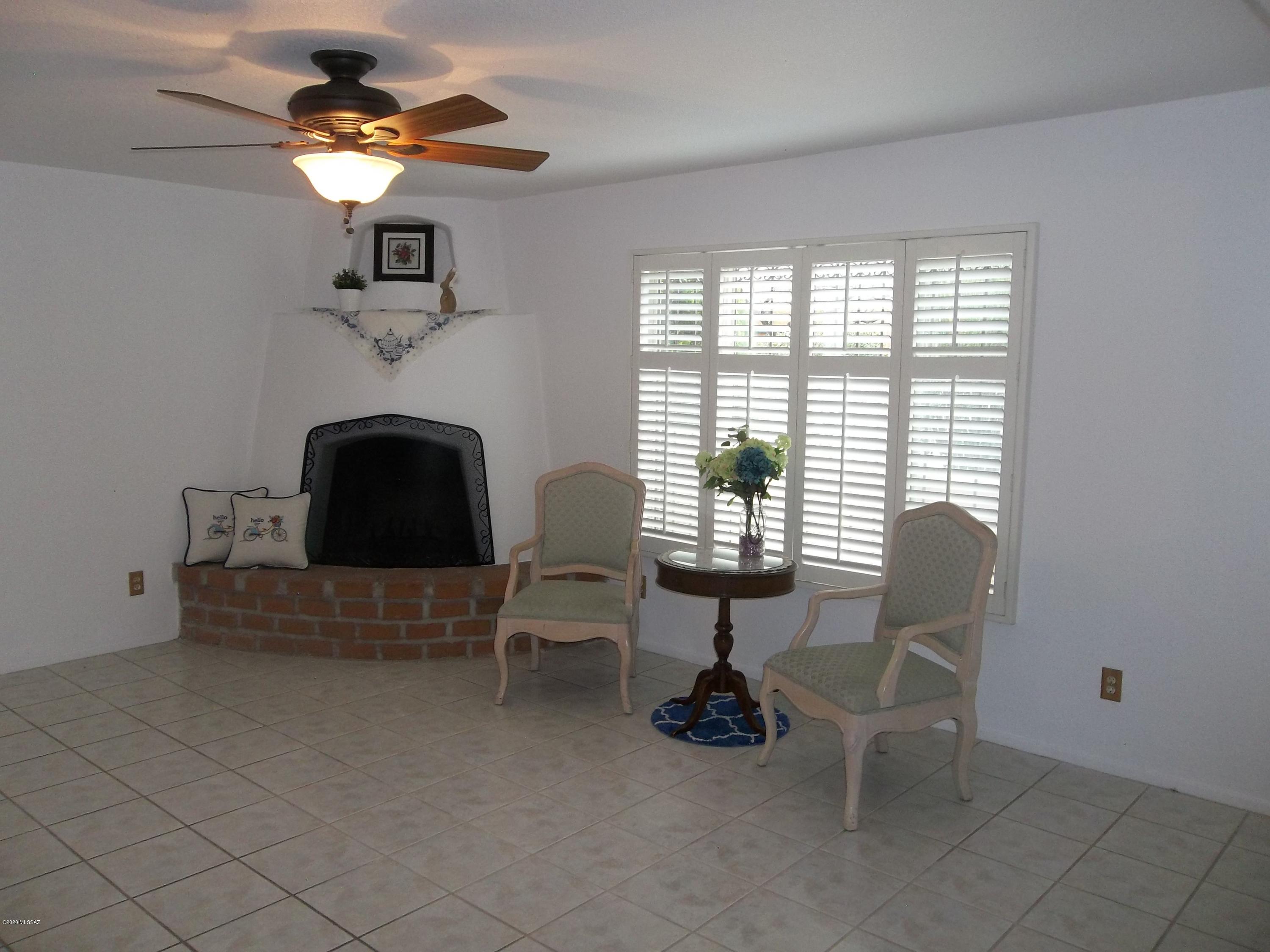 Pueblo De Las Catalinas (1-44) - Residential