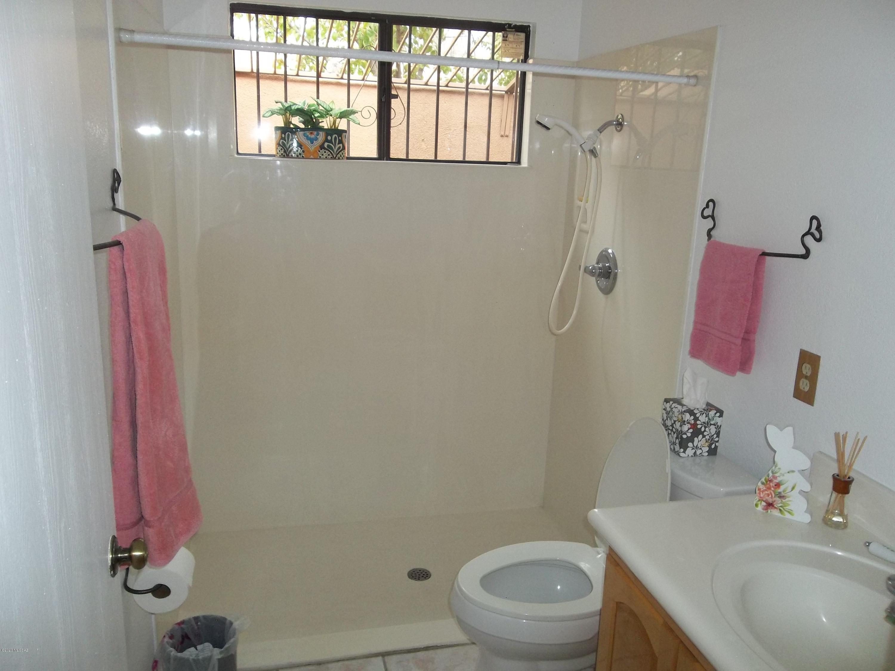 Pueblo De Las Catalinas (1-44) - Residential