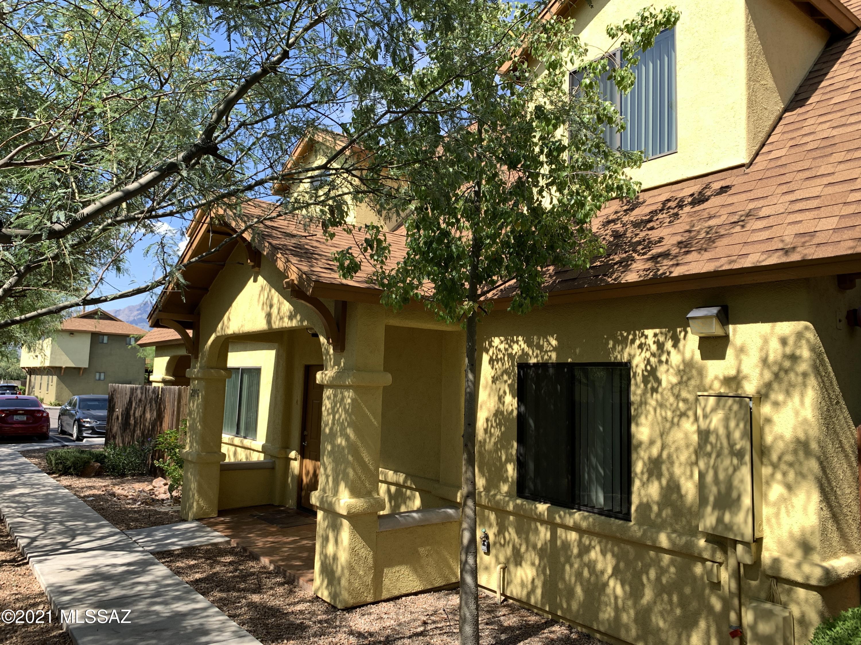 Presidio NO. 2 (1-15) - Residential Lease
