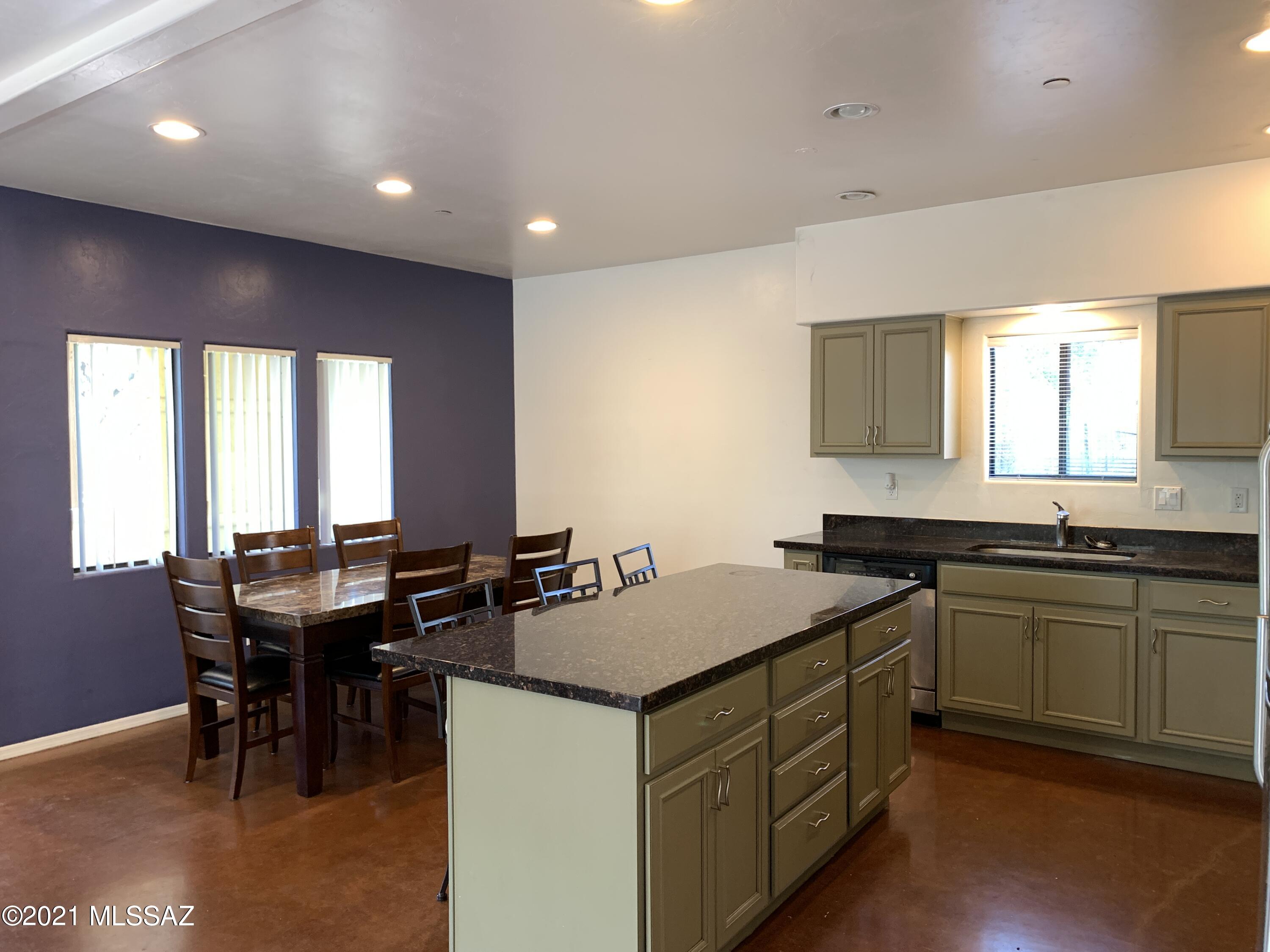 Presidio NO. 2 (1-15) - Residential Lease