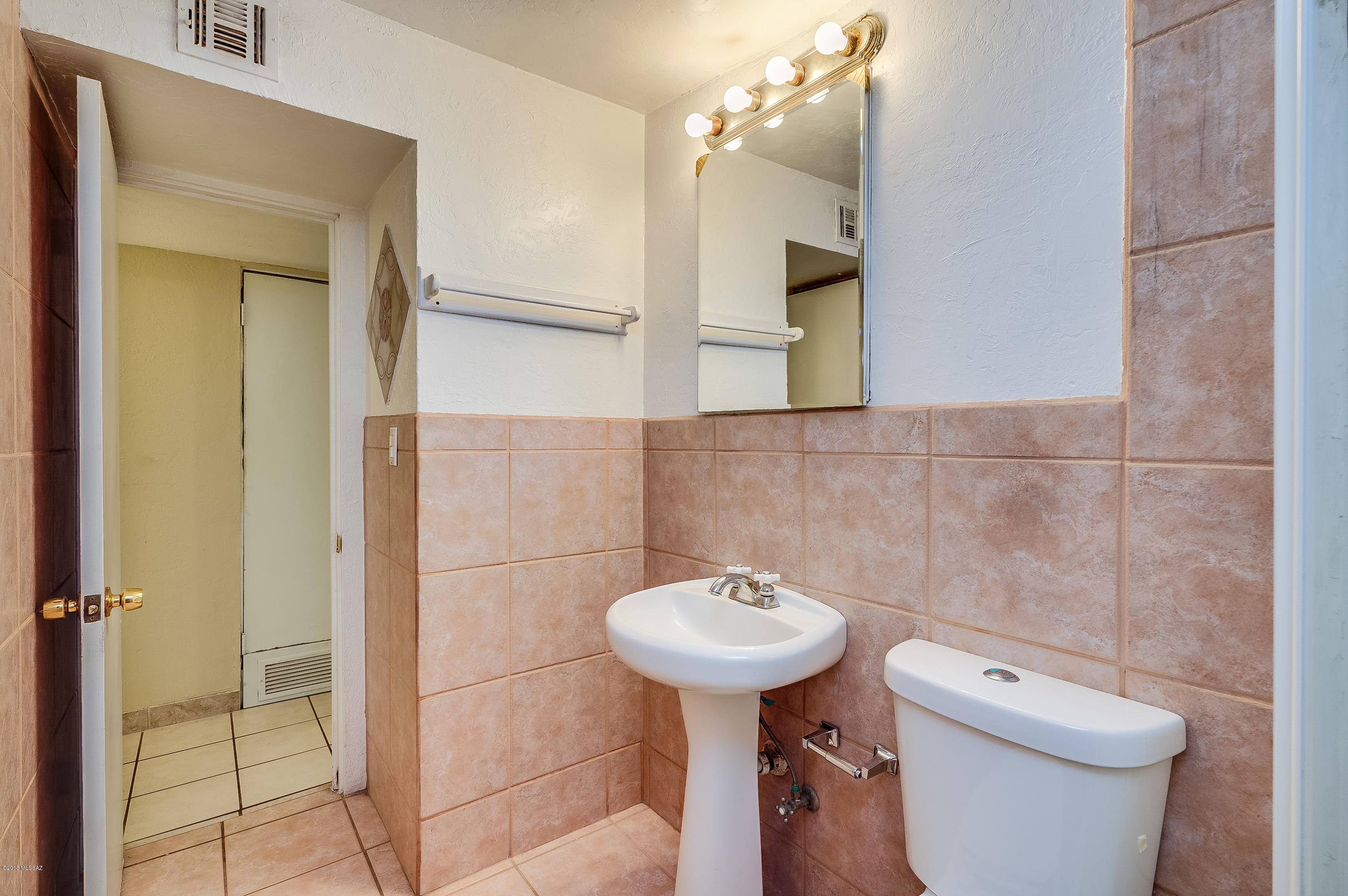 Altadena Heights - Residential