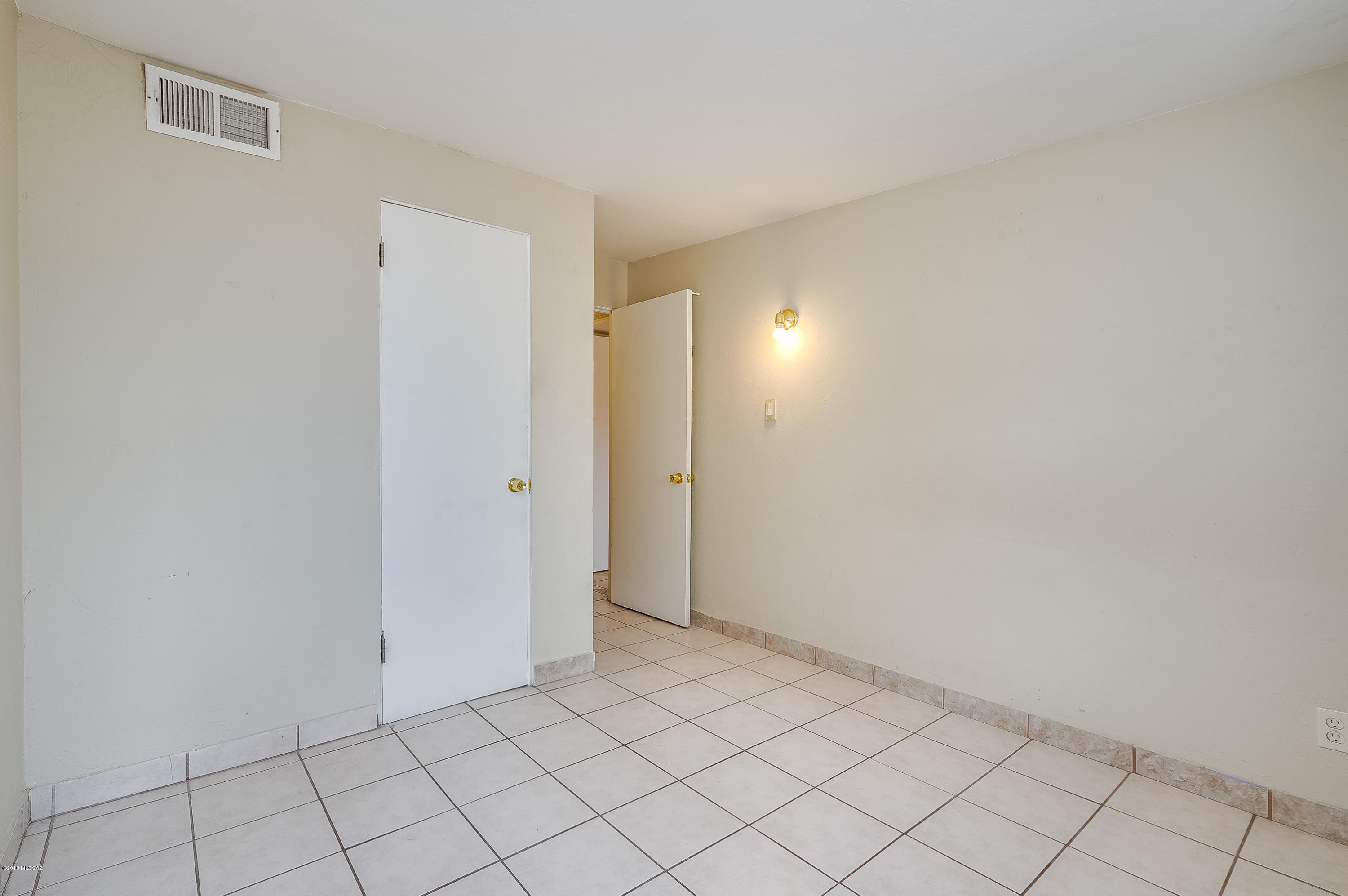 Altadena Heights - Residential