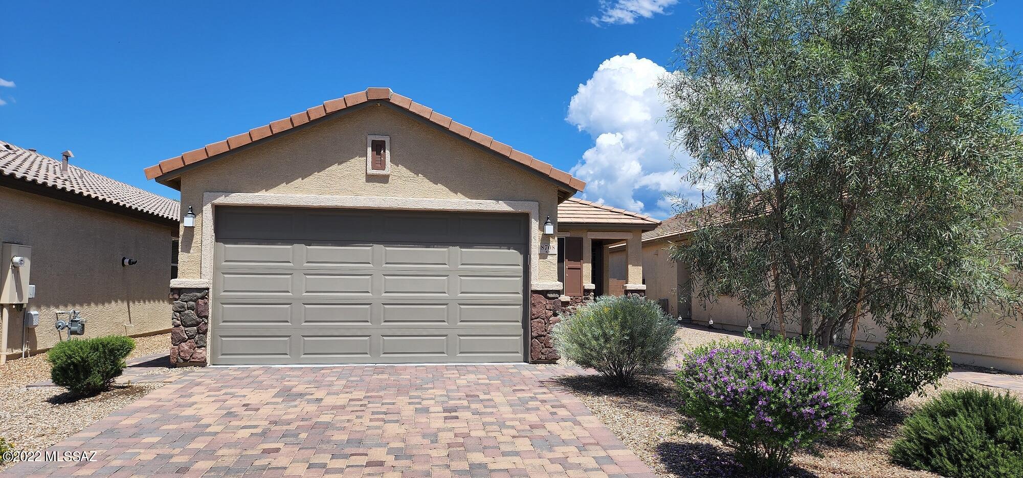 Montaretto Estates - Residential Lease