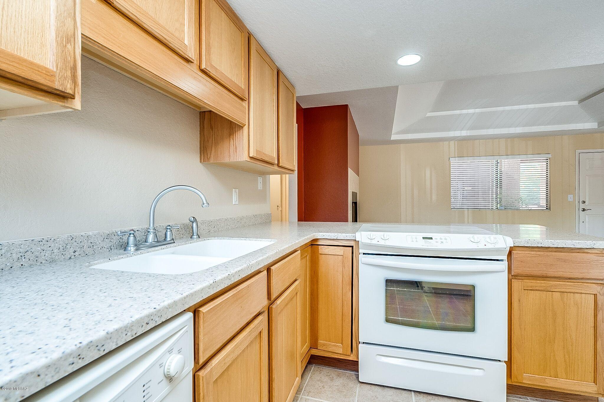 Ventana Vista Condominiums - Residential
