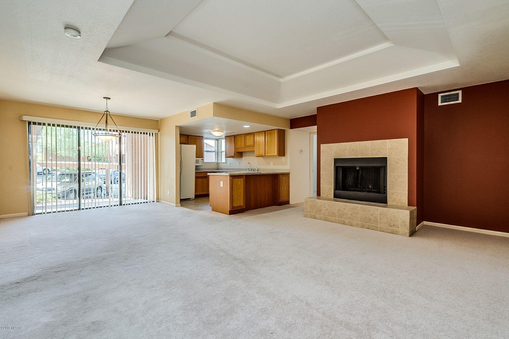Ventana Vista Condominiums - Residential