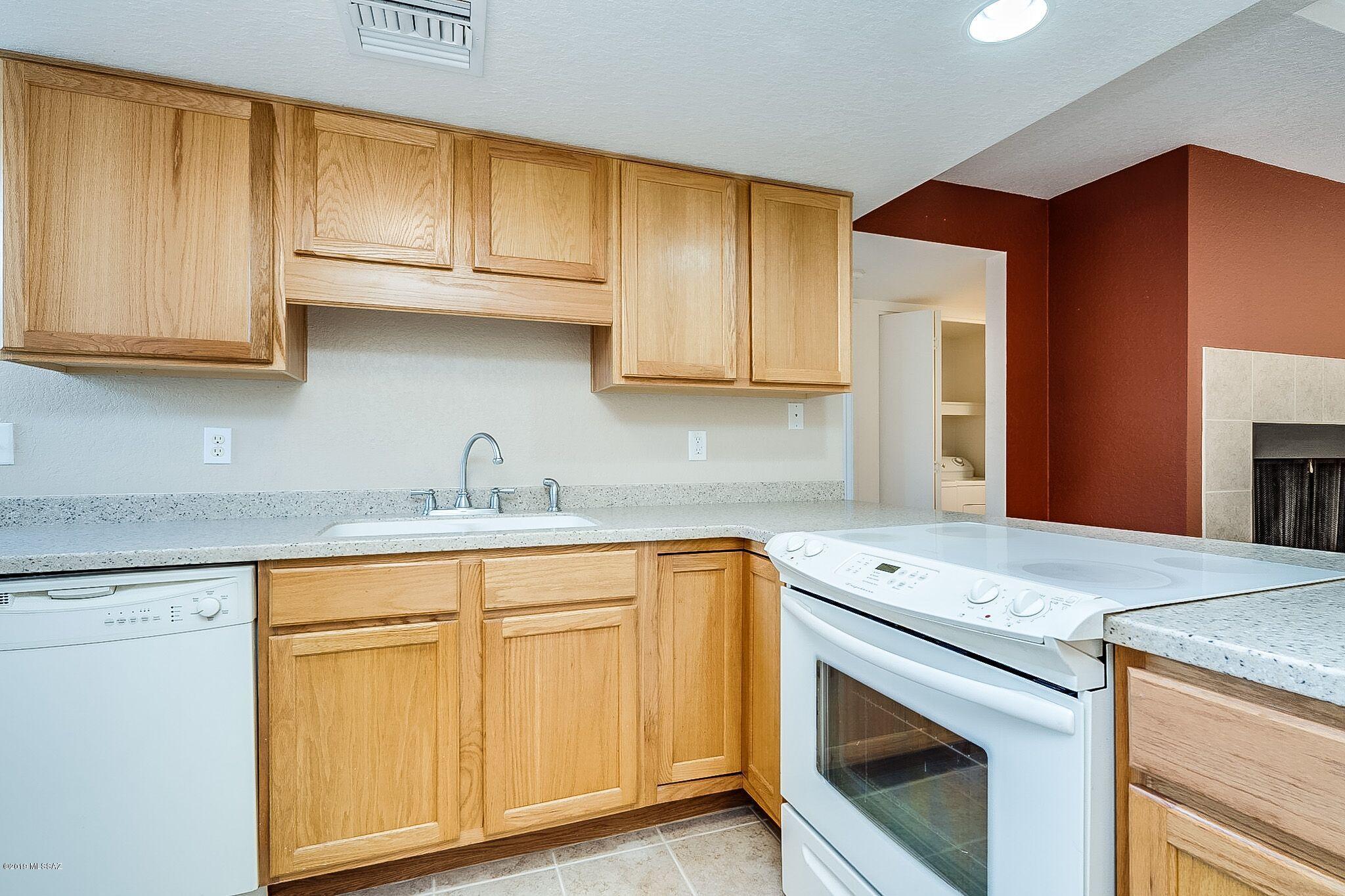 Ventana Vista Condominiums - Residential