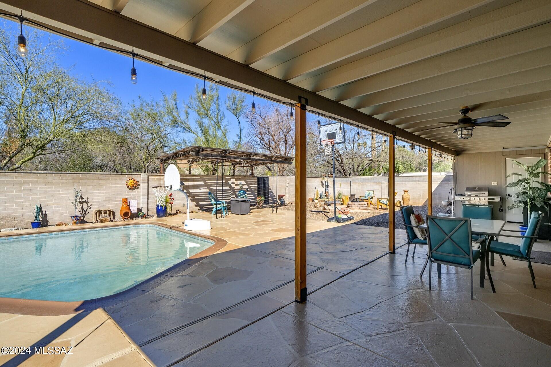 Sabino Vista NO. 4 (1-31) - Residential