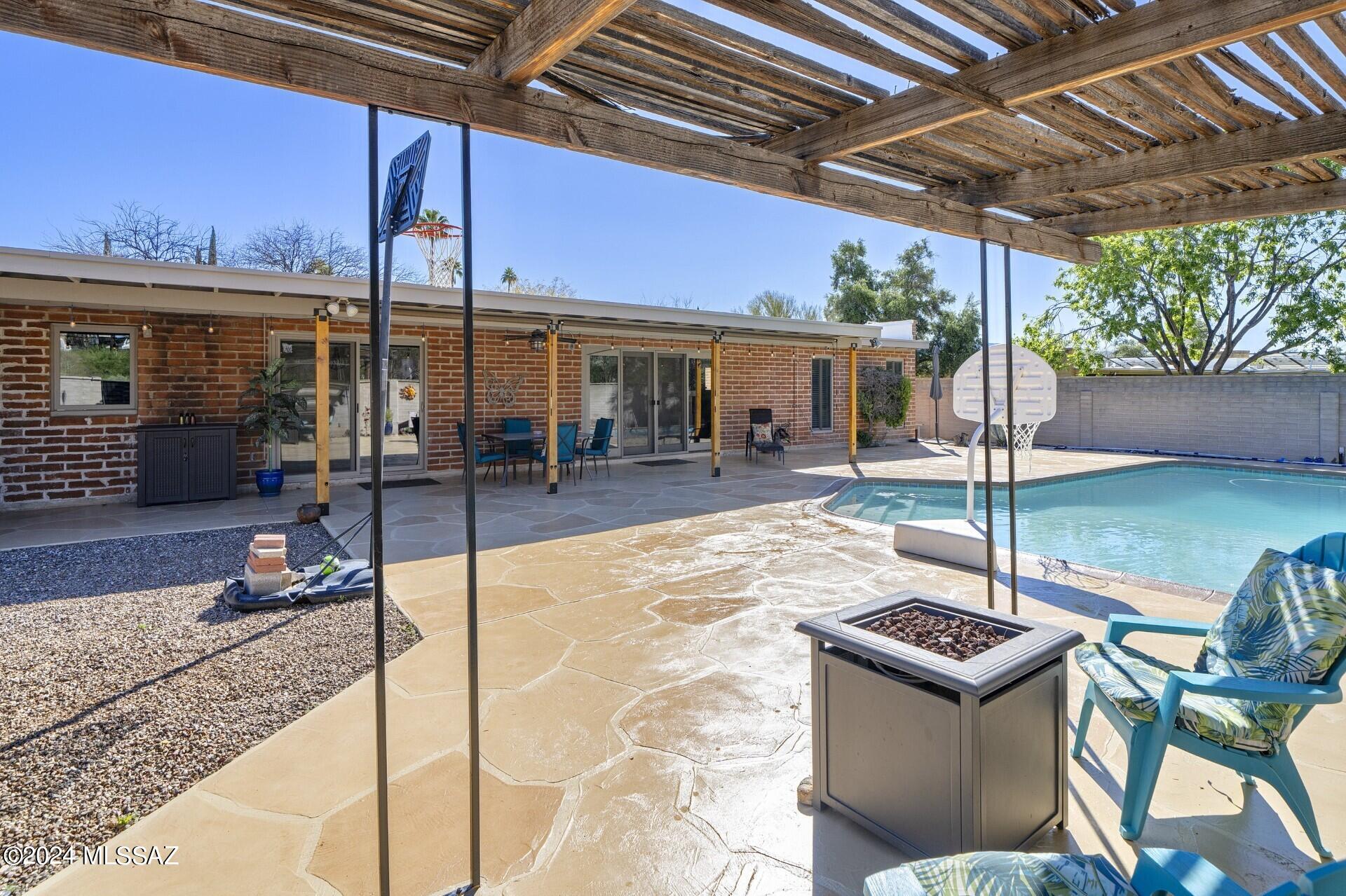Sabino Vista NO. 4 (1-31) - Residential