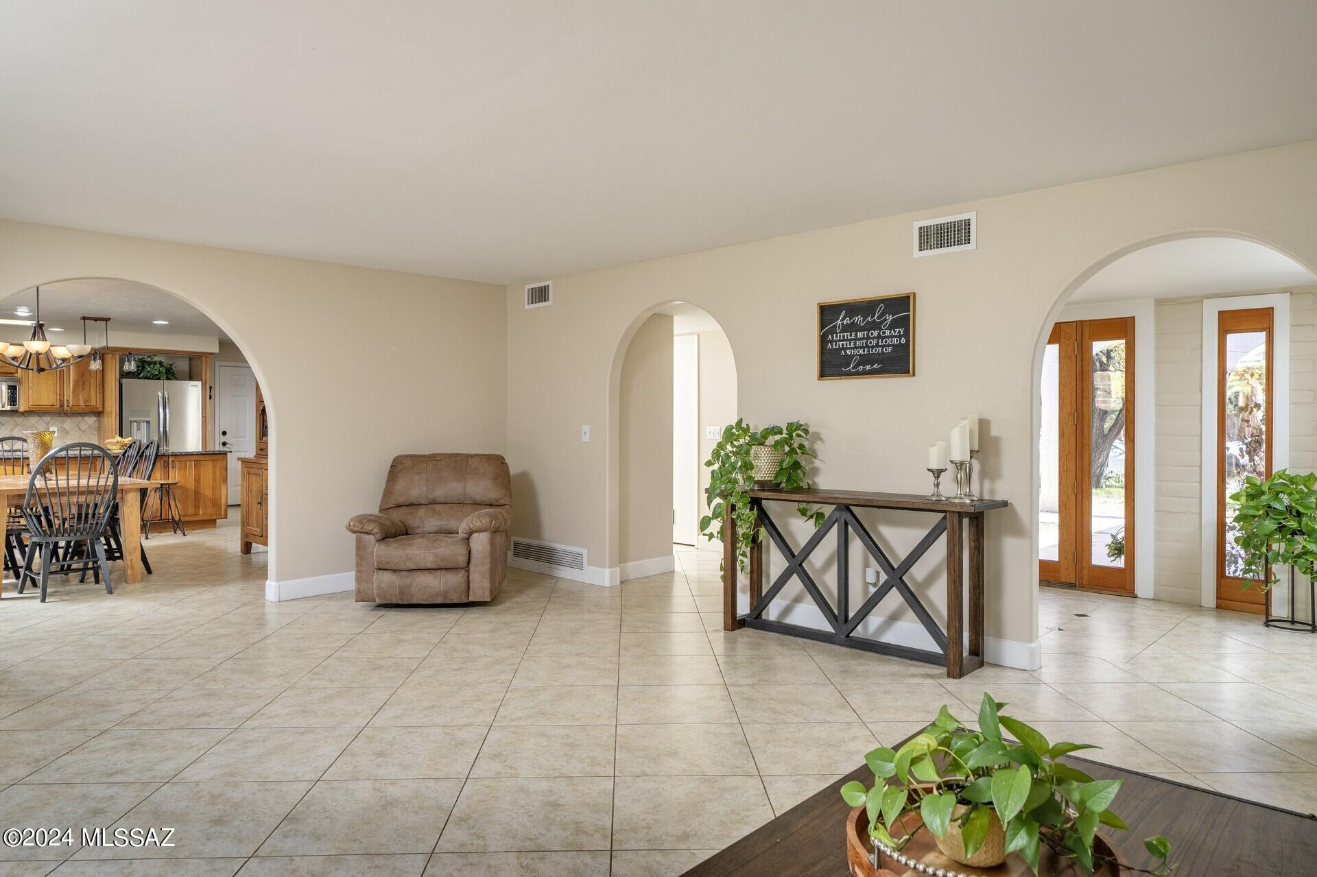 Sabino Vista NO. 4 (1-31) - Residential