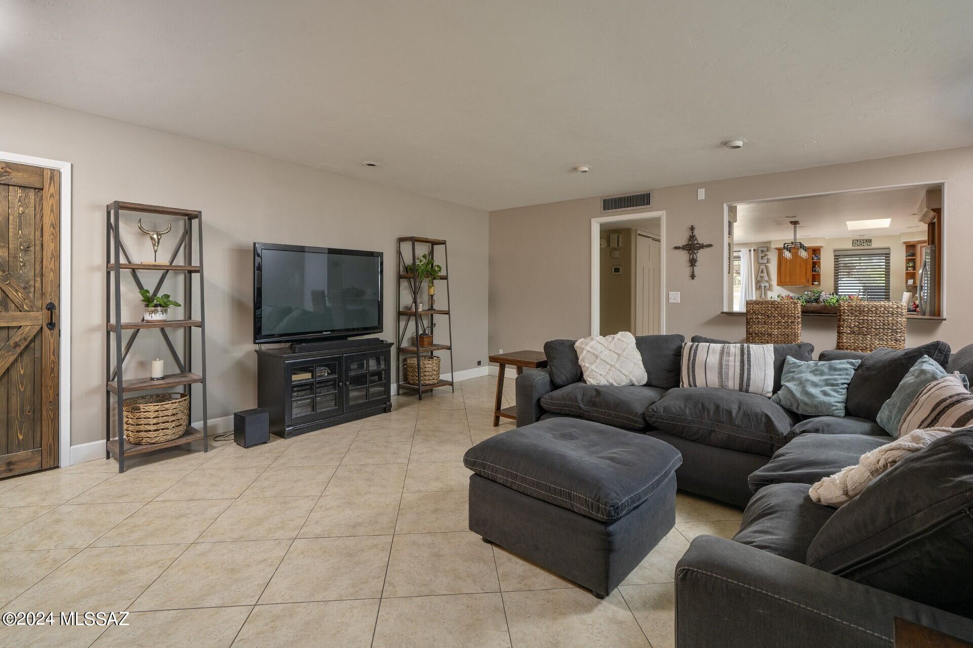 Sabino Vista NO. 4 (1-31) - Residential