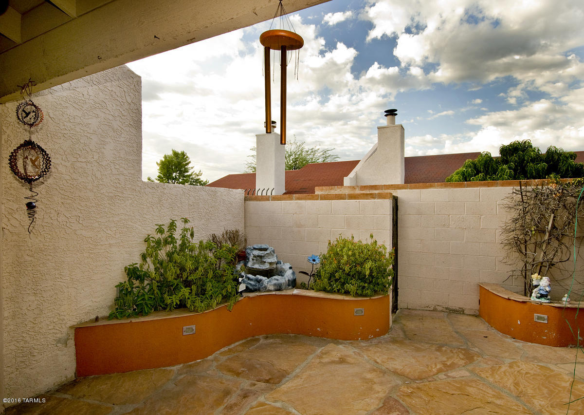 Montego Townhouses (1-12) - Residential