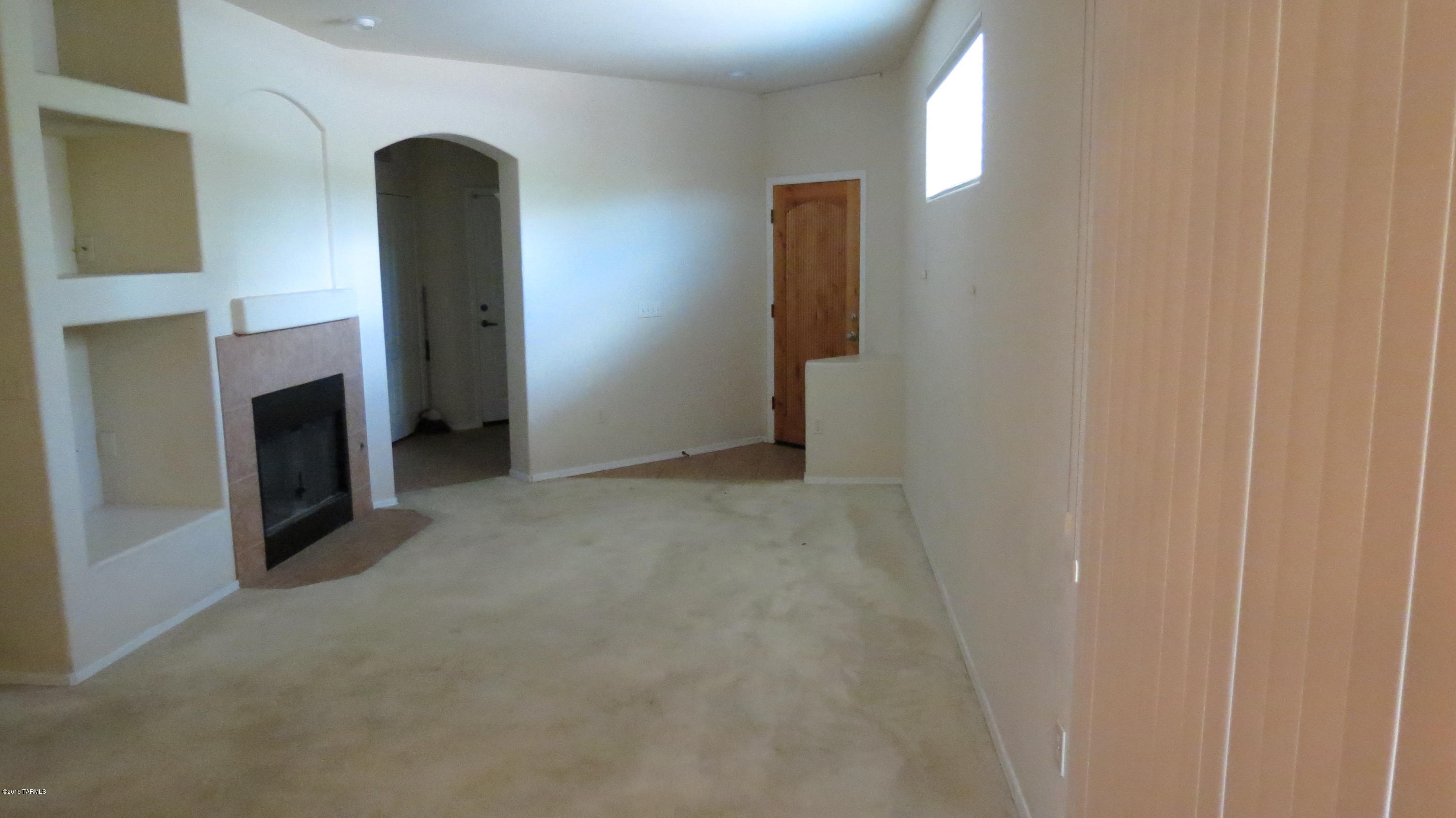 Riverside Crossing (1-133) - Residential Lease