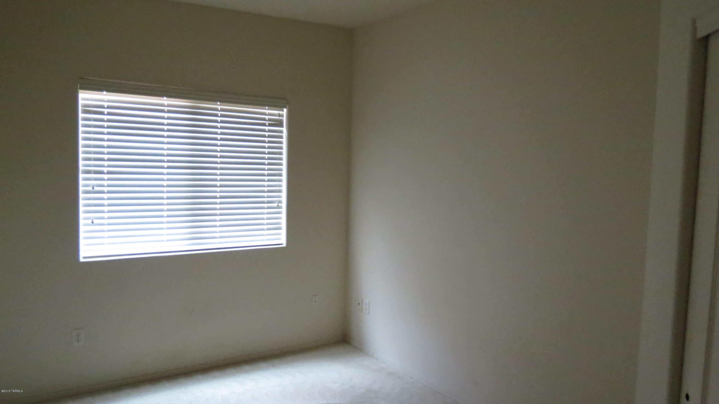 Riverside Crossing (1-133) - Residential Lease