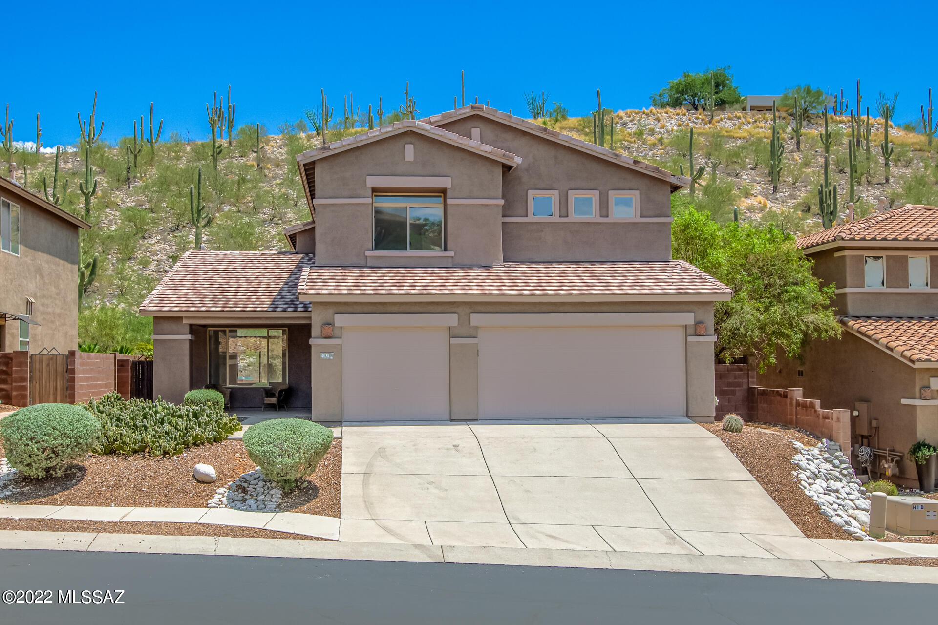 Sabino Mountain (1-290) - Residential