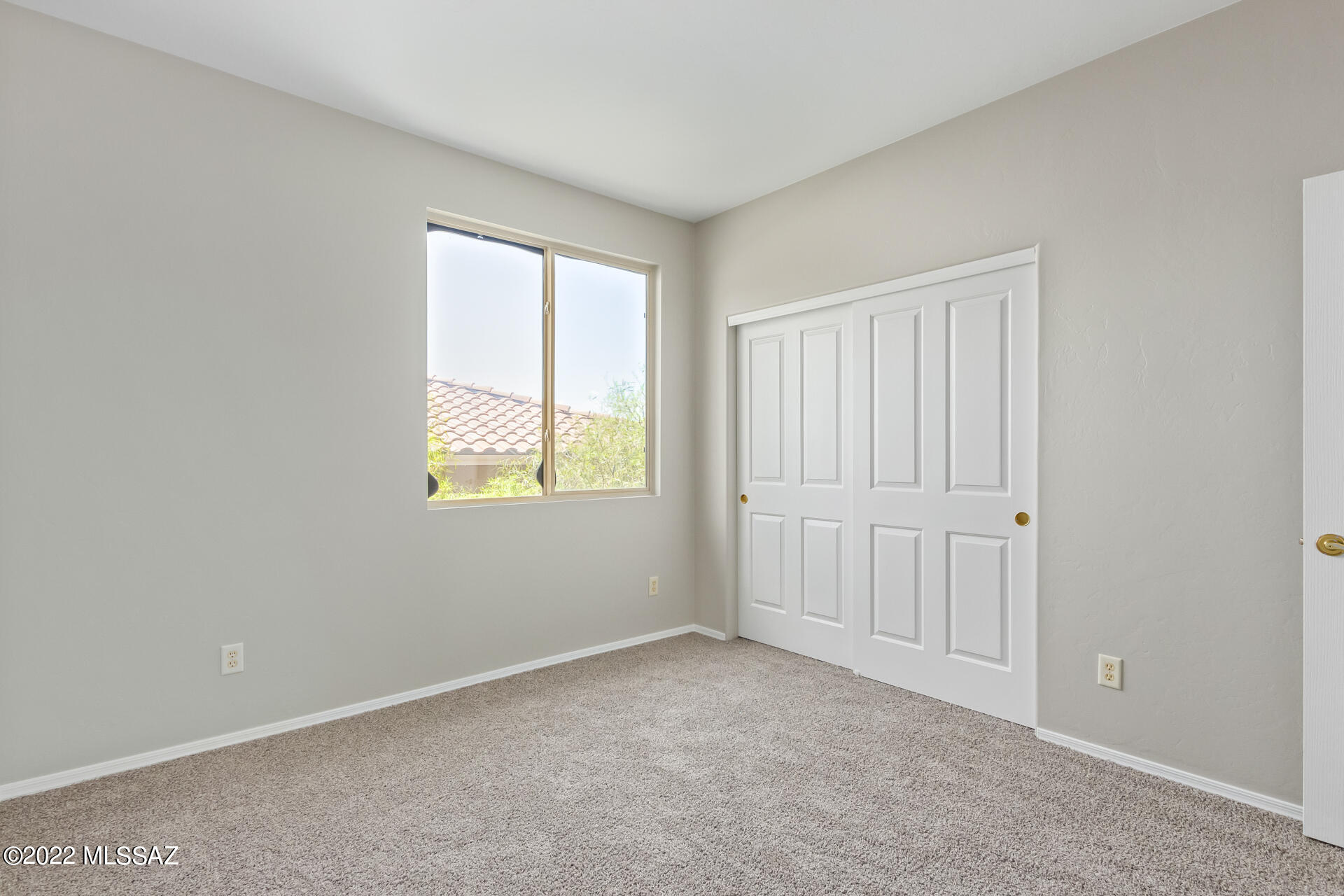 Sabino Mountain (1-290) - Residential