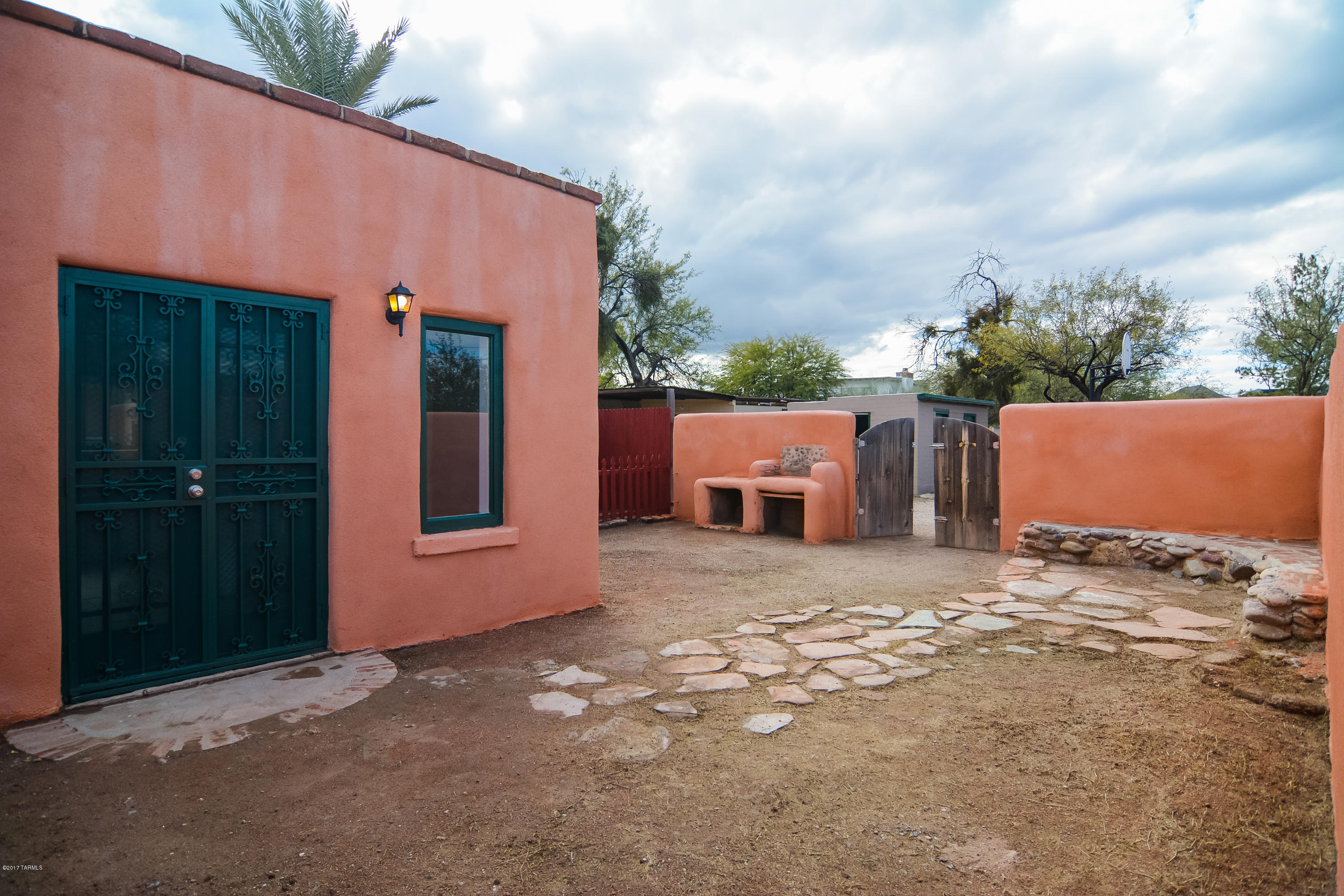El Rio Park - Residential