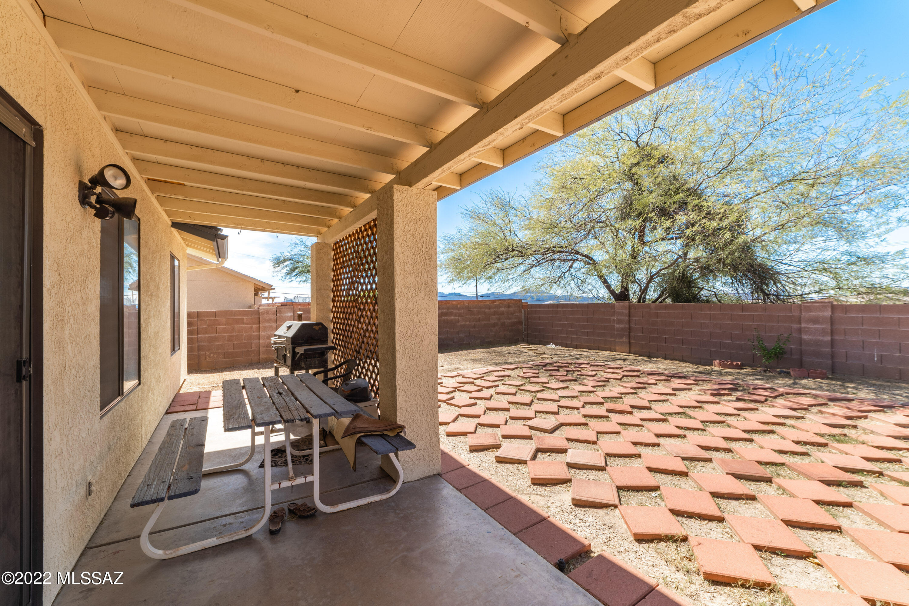 Linda Vista Terrace(1-102) - Residential