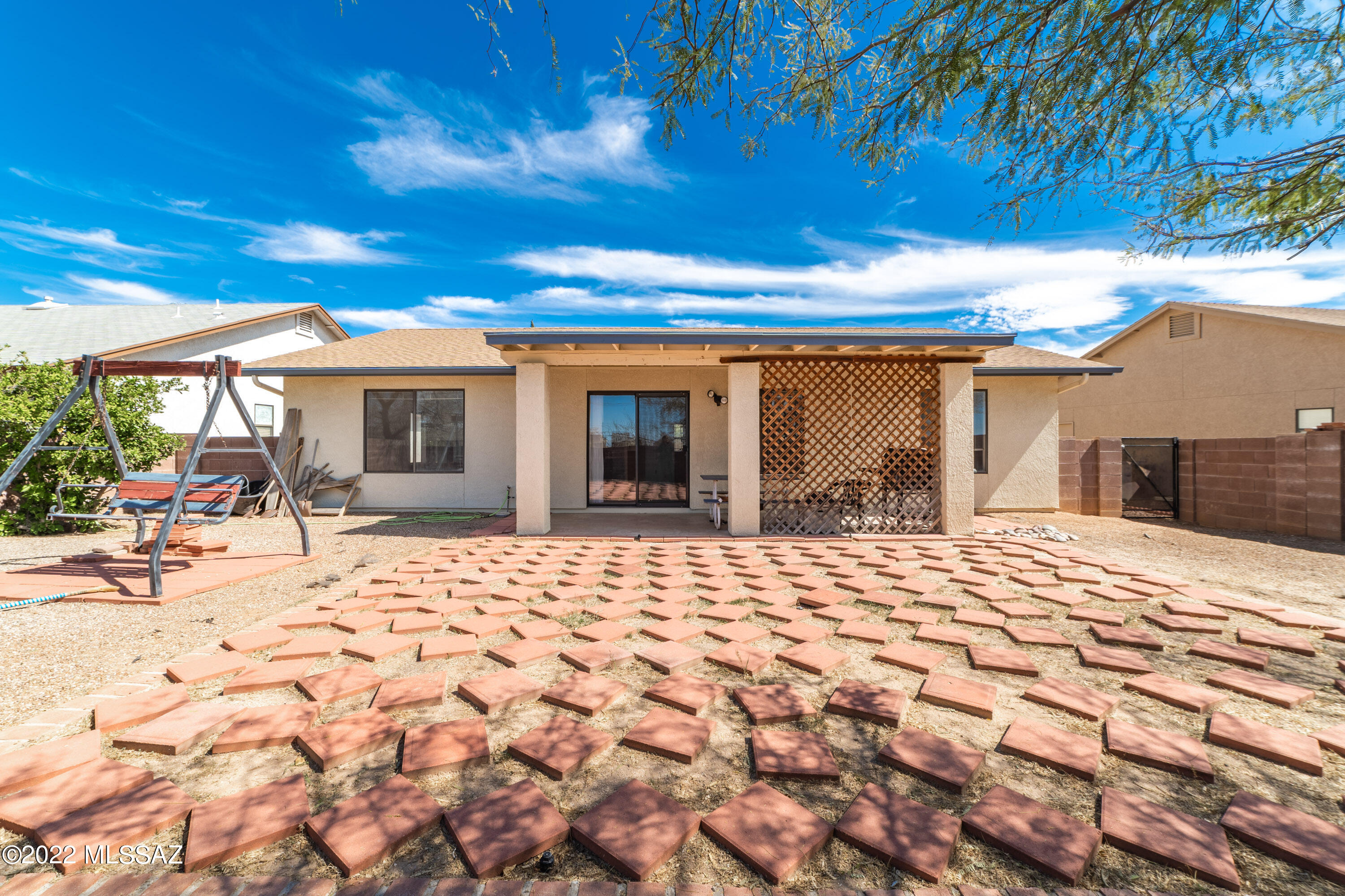 Linda Vista Terrace(1-102) - Residential